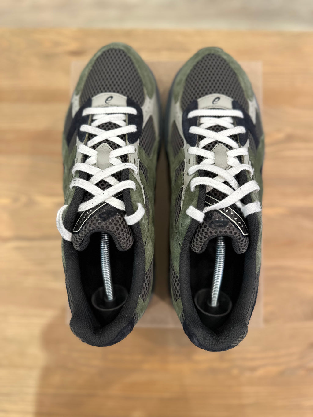 Asics gel1130 olive Green ( taille 44 )