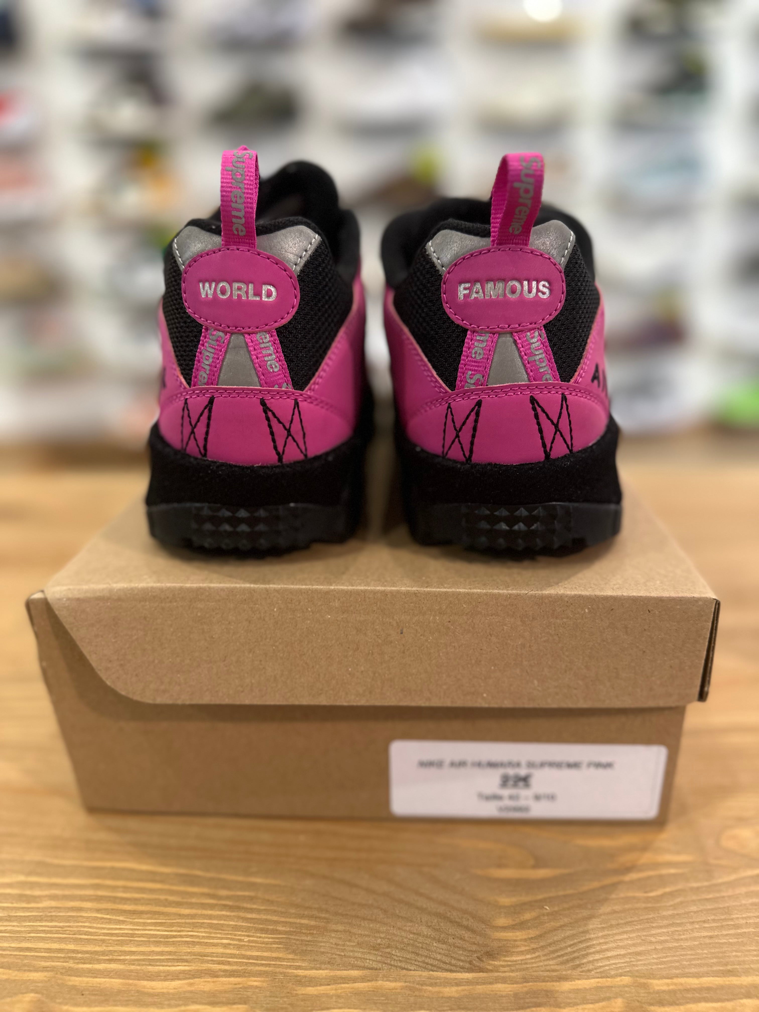Nike air humara supreme pink ( taille 42 )