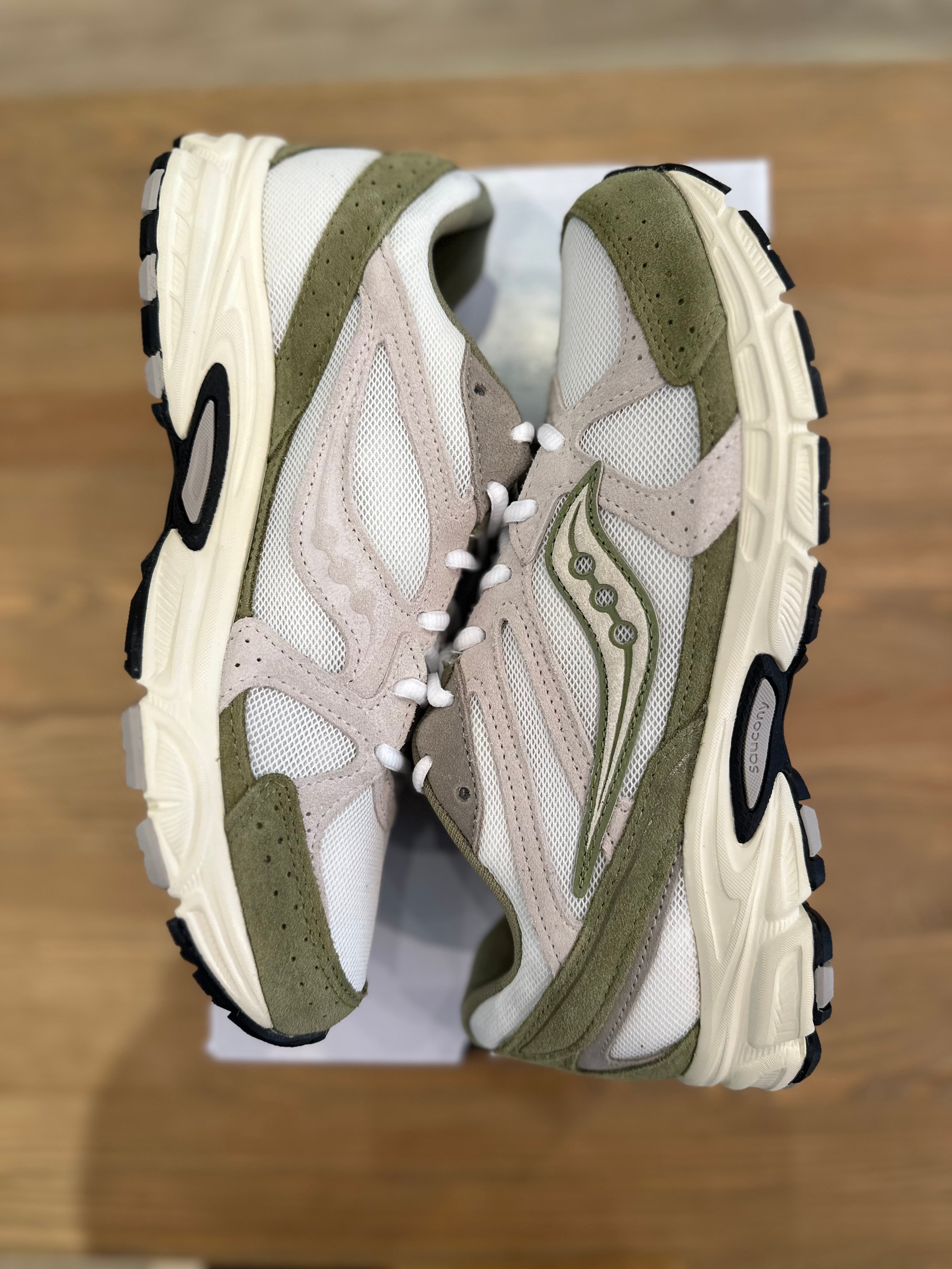 Saucony ride millenium White Green ( taille 41 )