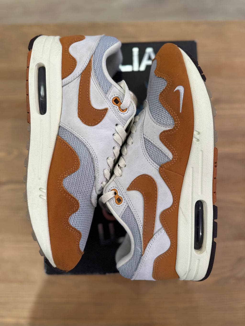 Nike air Max 1 Patta monarch ( taille 43 )