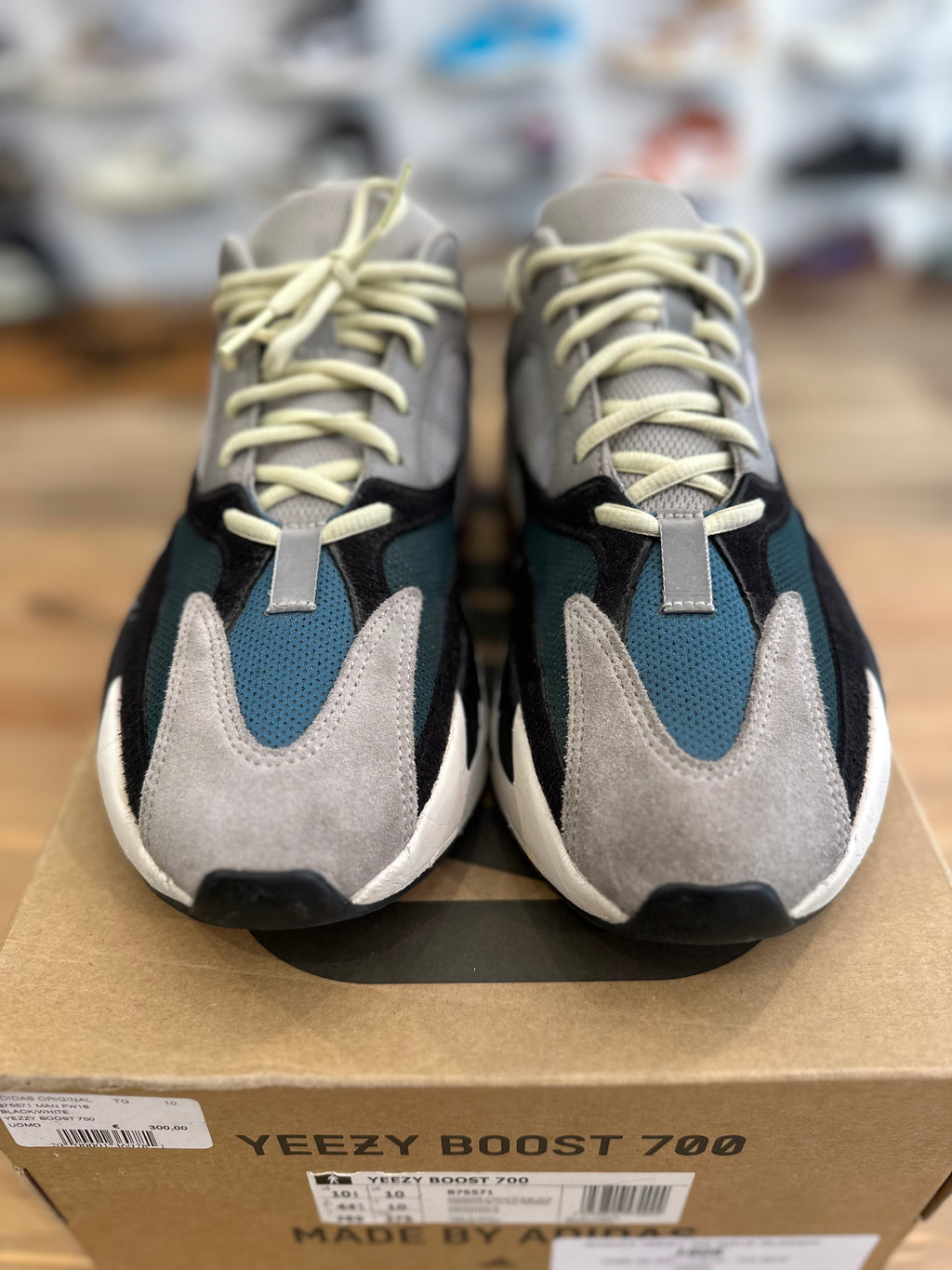 Adidas Yeezy 700 wave runner ( taille 44 2/3 )