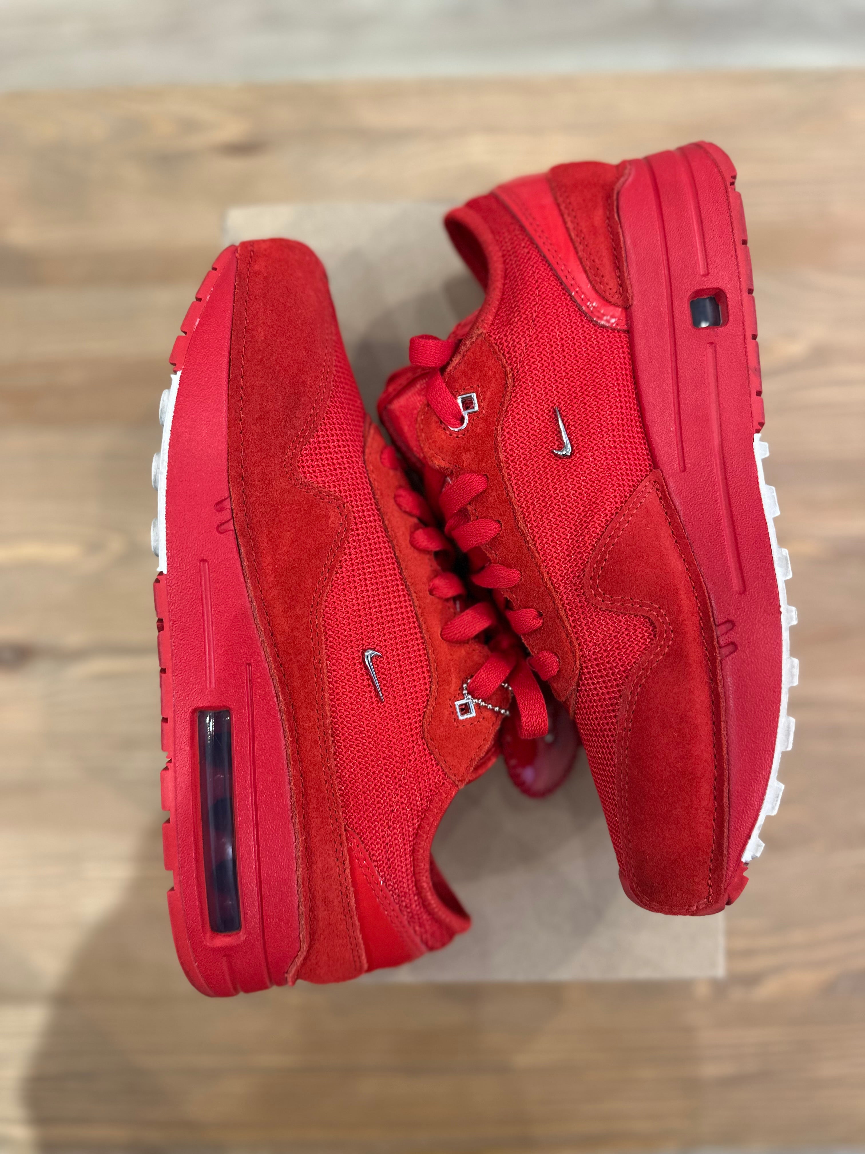 Nike air Max 1 jacquemus red ( taille 40,5 )