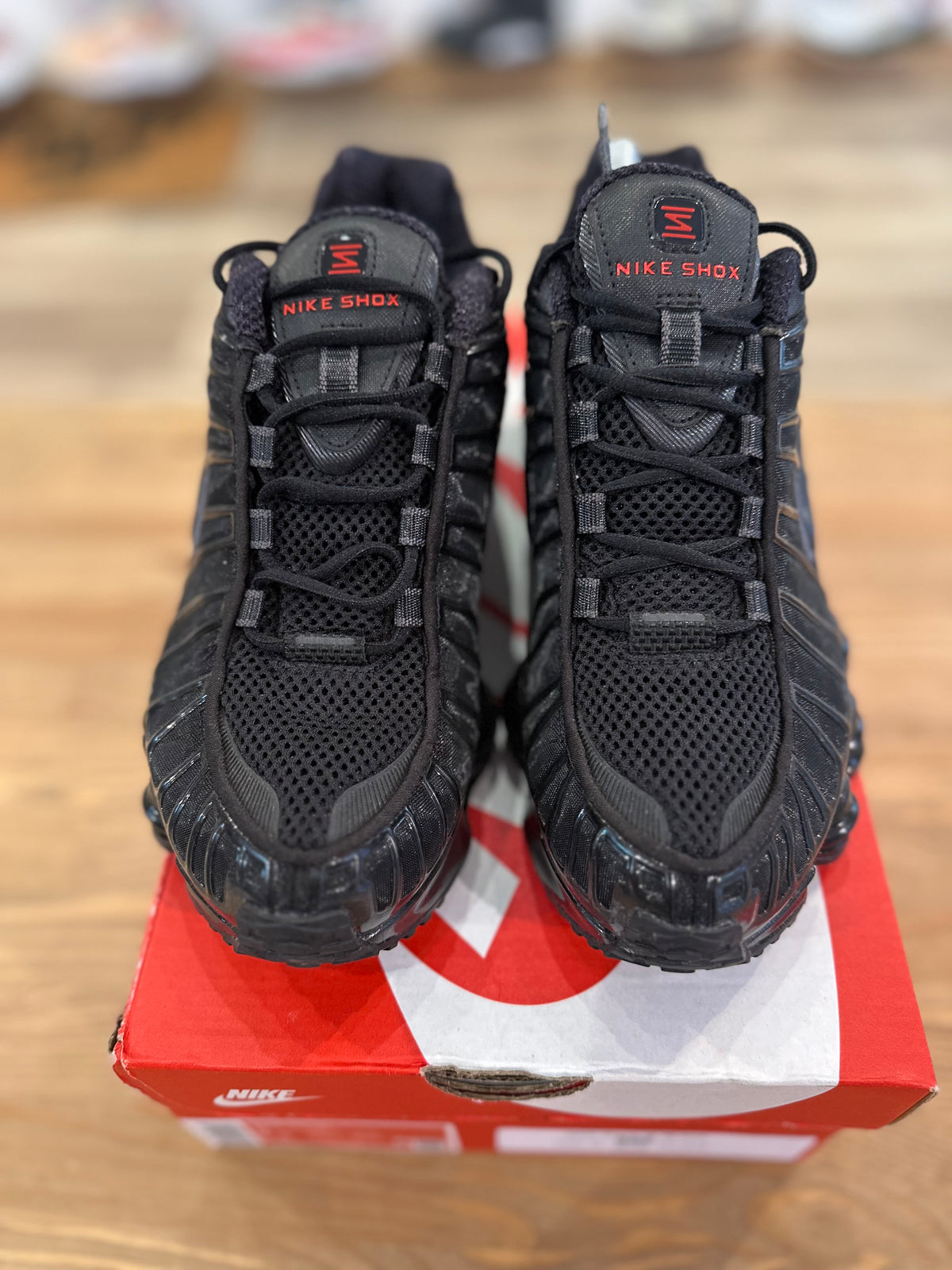 Nike shox tl black ( taille 39 )