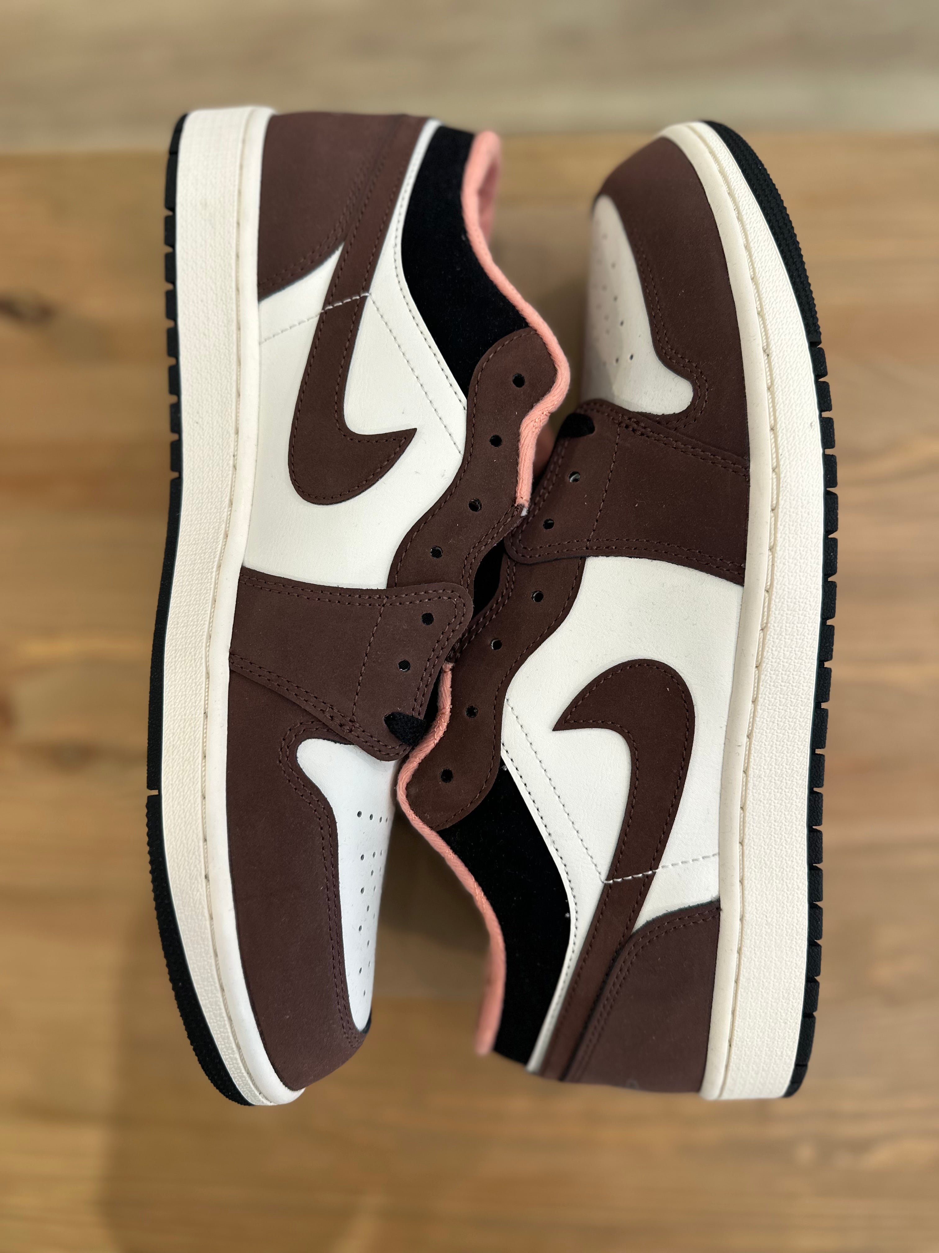 Nike Jordan 1 low se mocha ( taille 47,5 )
