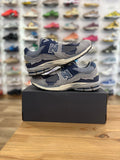 New balance 2002r protection pack light artic grey ( taille 45 )