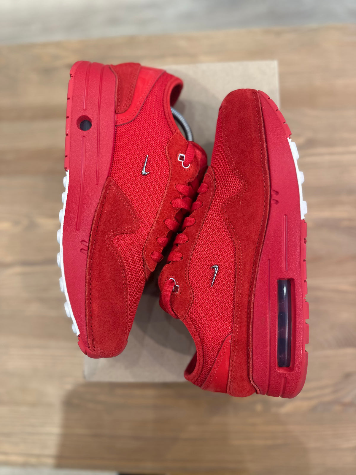 Nike air Max 1 jacquemus red ( taille 40 )