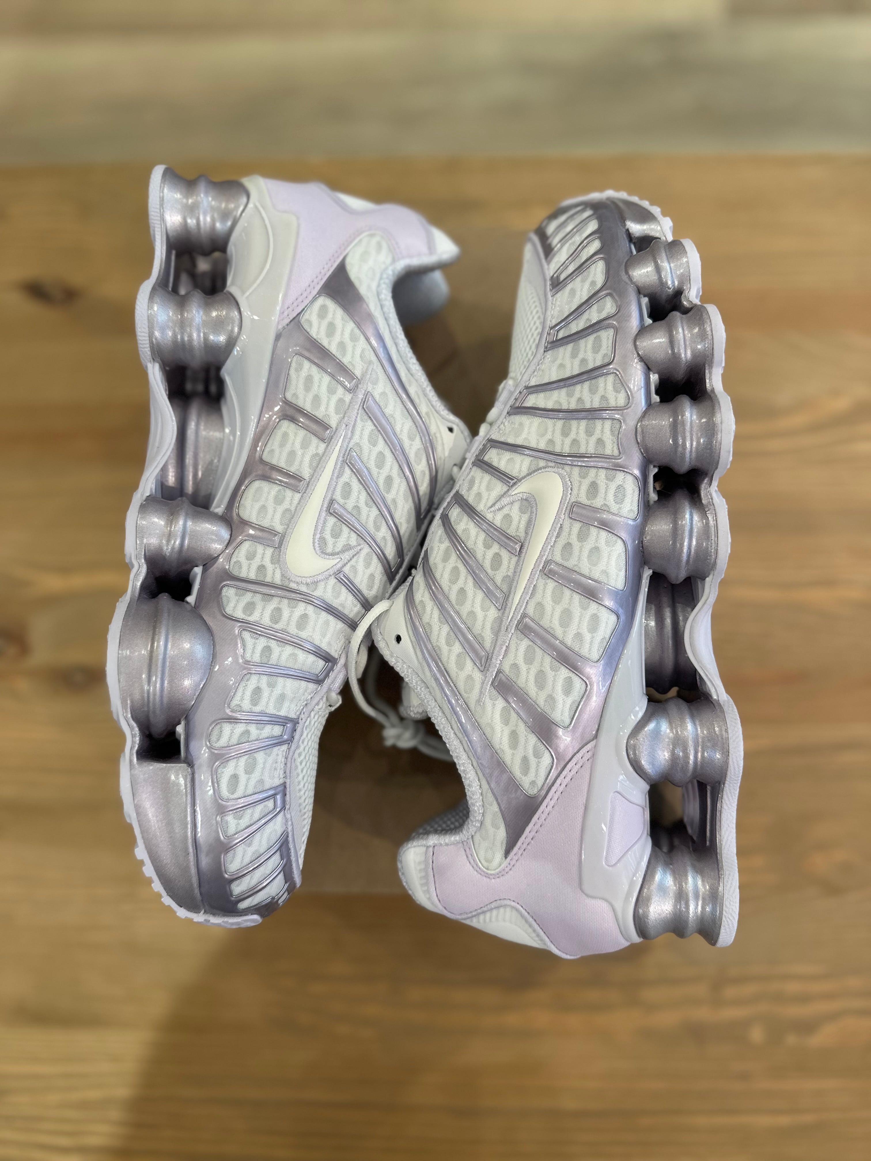 Nike shox tl Barely grape ( taille 44 )