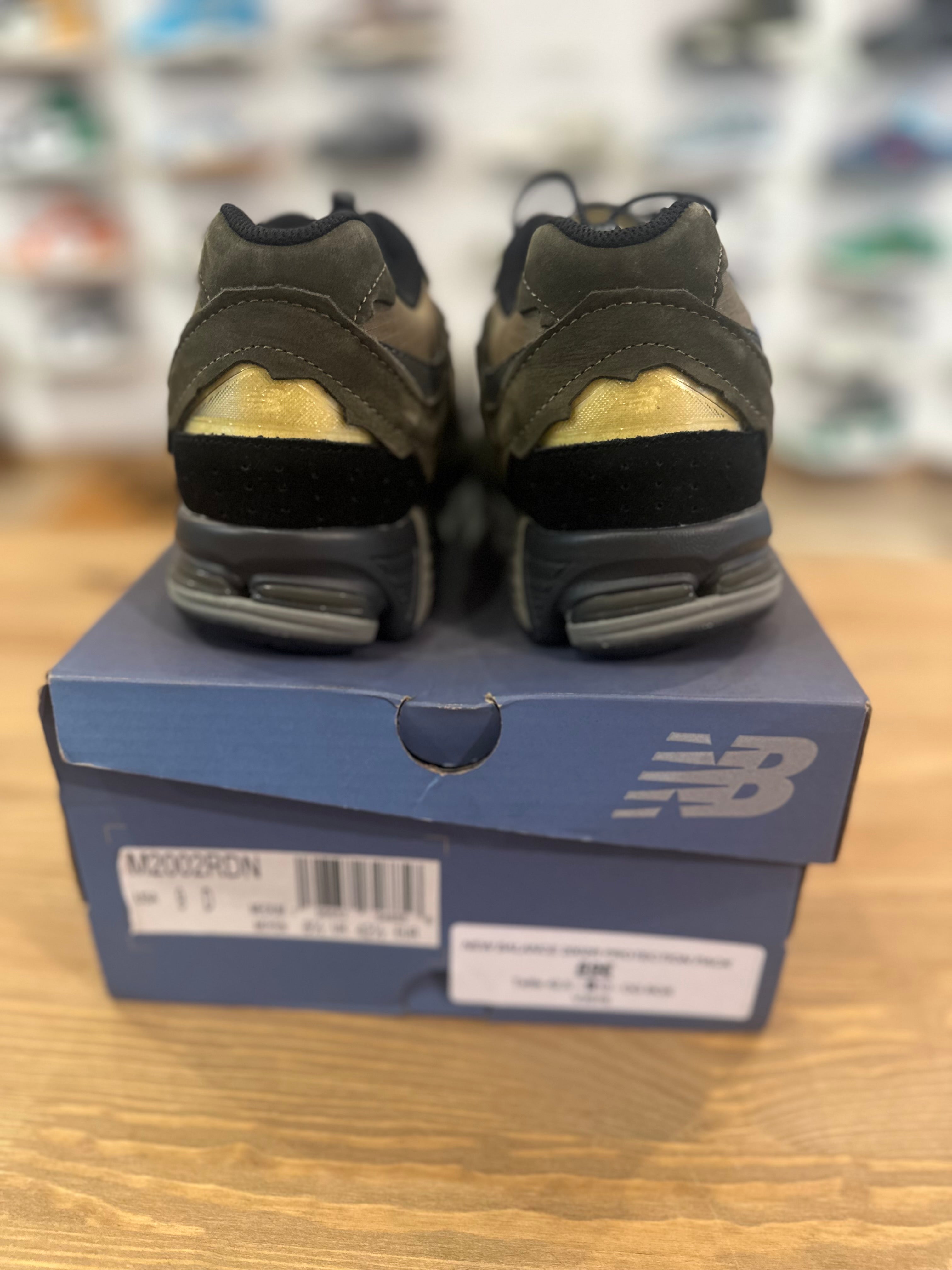 New balance 2002r protection pack dark Moss ( taille 42,5 )