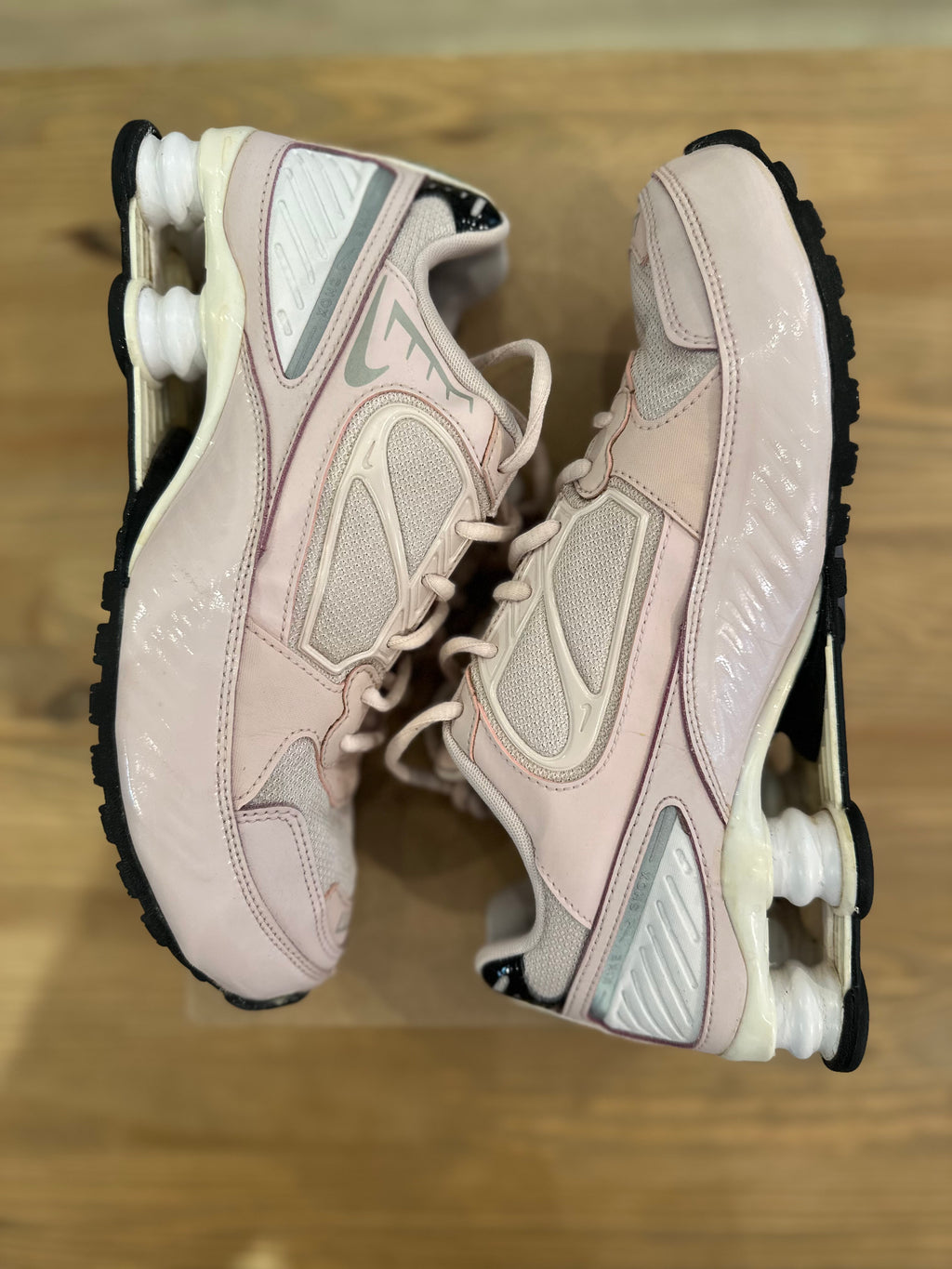 Nike shox enigma 9000 pink