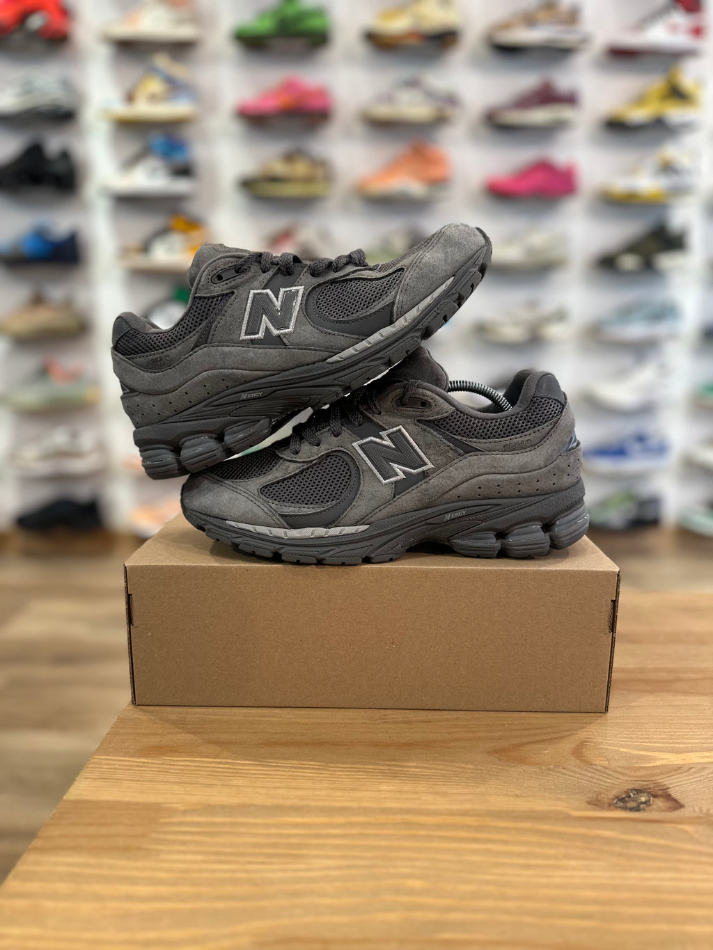 New balance 2002r castlerock ( taille 40,5 )