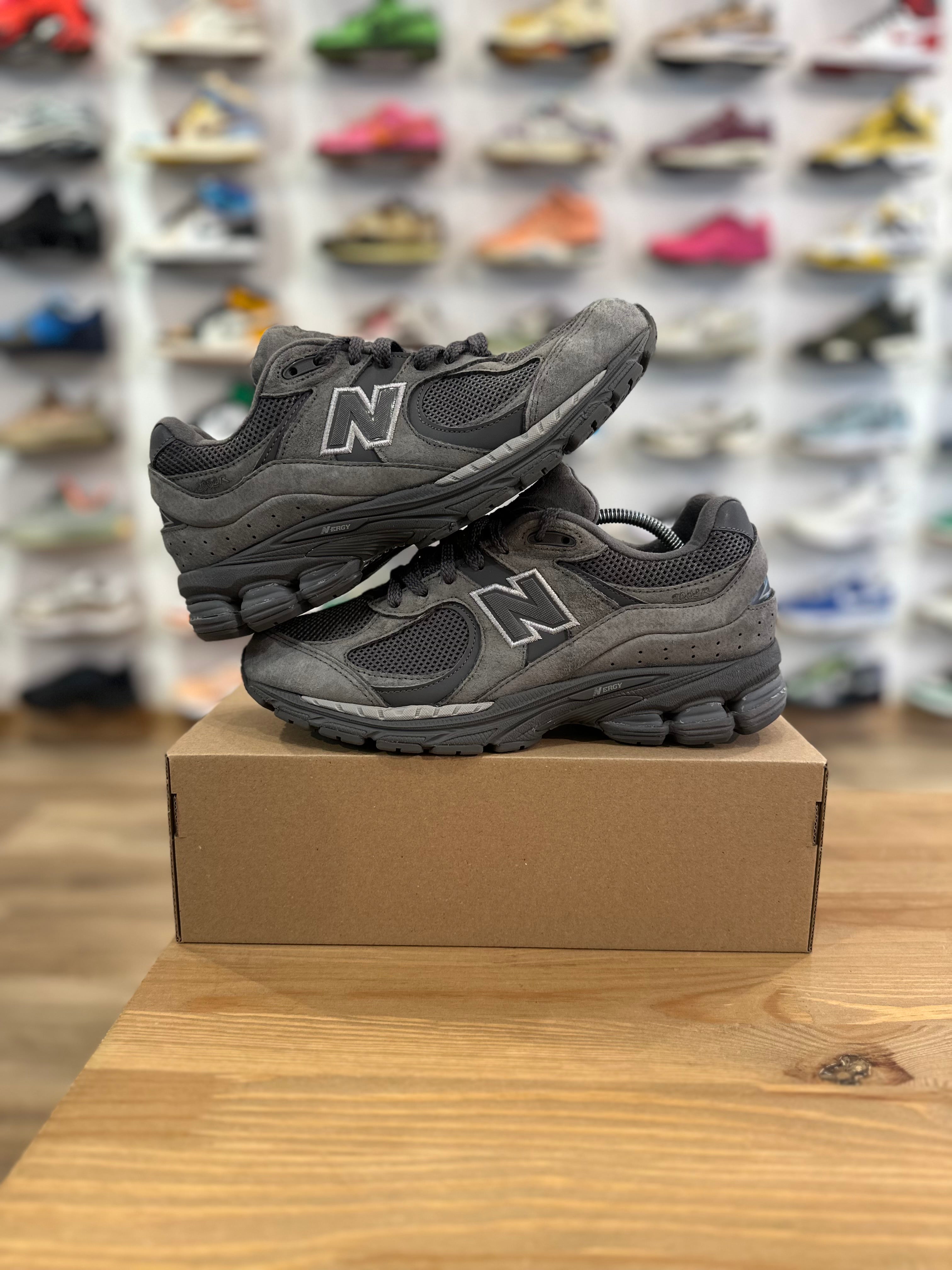 New balance 2002r castlerock ( taille 40,5 )