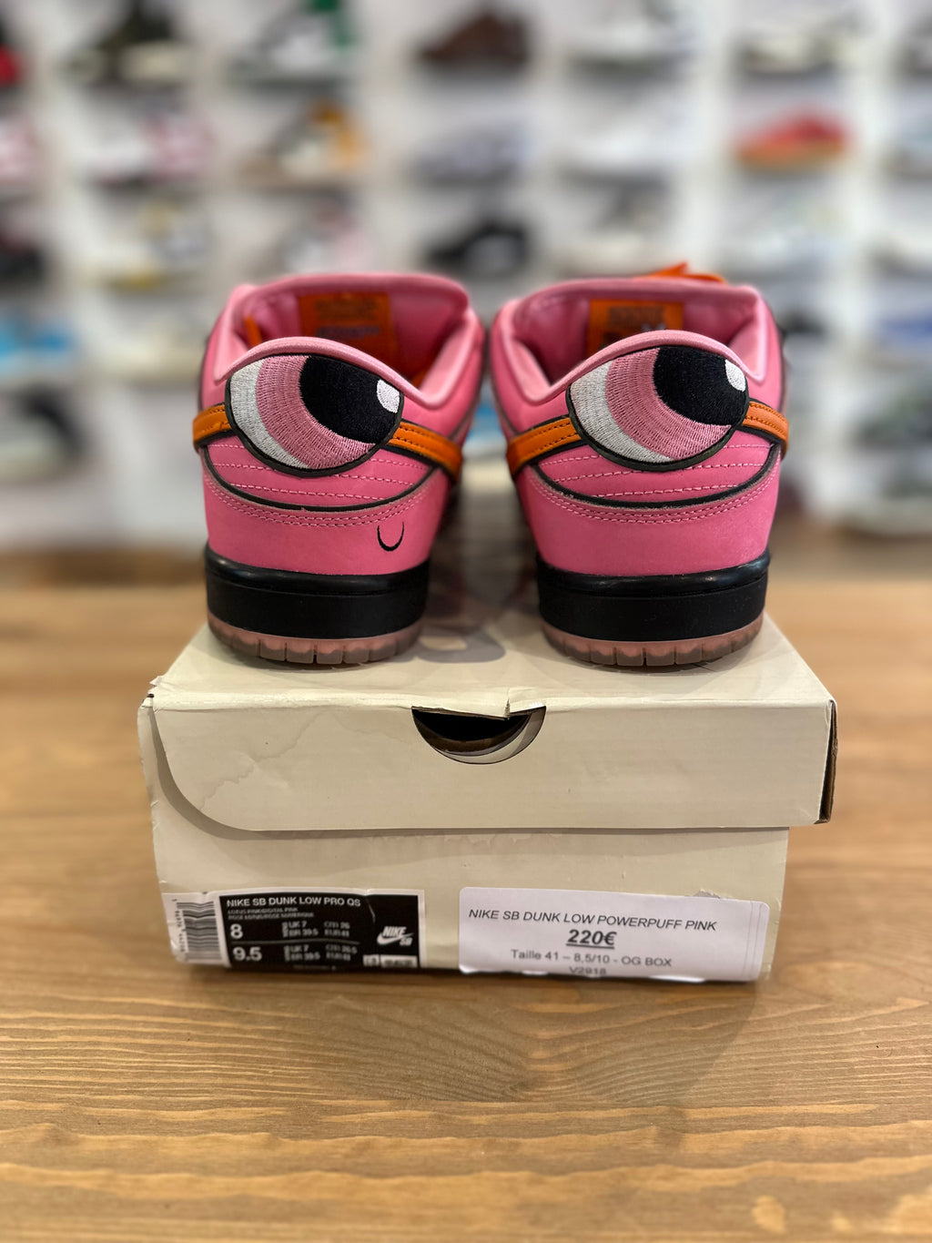 Nike sb dunk low powerpuff pink ( taille 41 )