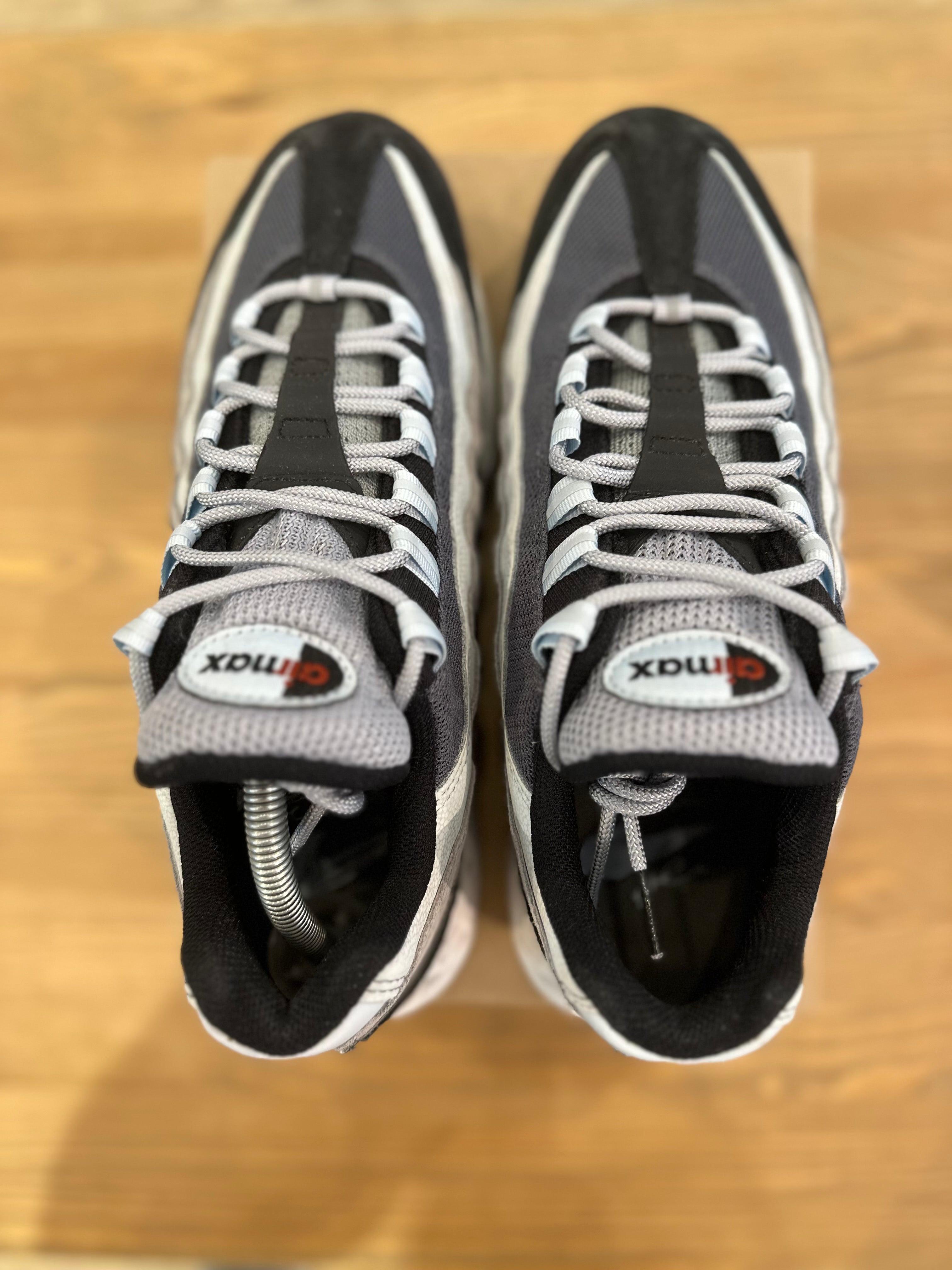 Nike air Max 95 grey ice blue ( taille 44 )