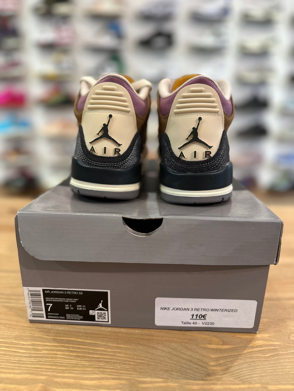 Nike Jordan 3 rétro winterized ( taille 40 )