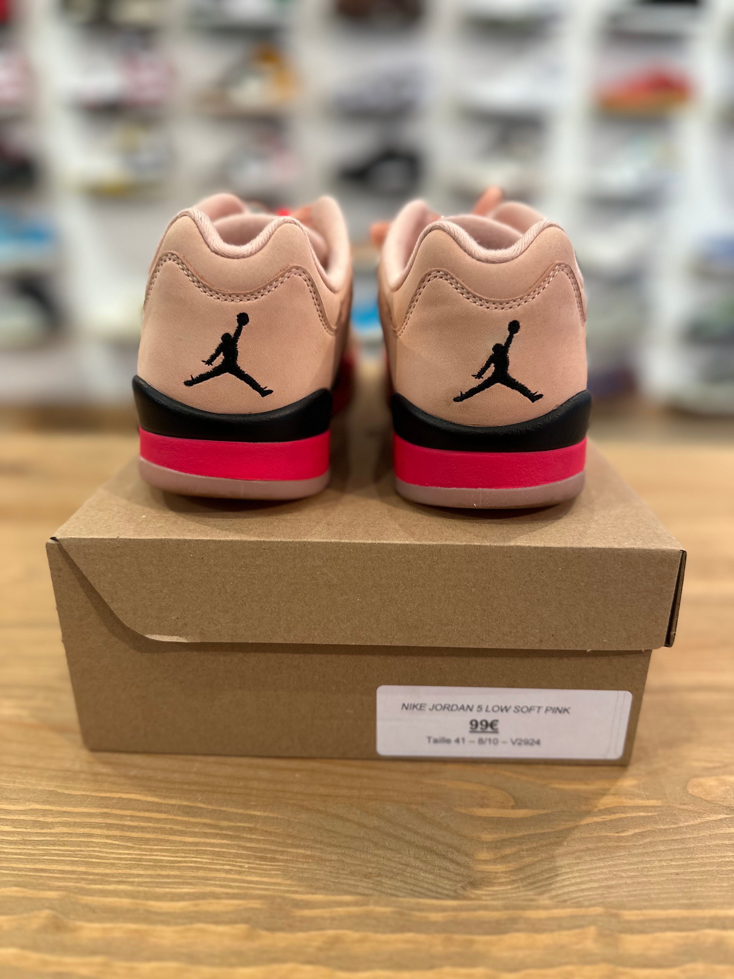 Nike Jordan 5 low soft pink ( taille 41 )