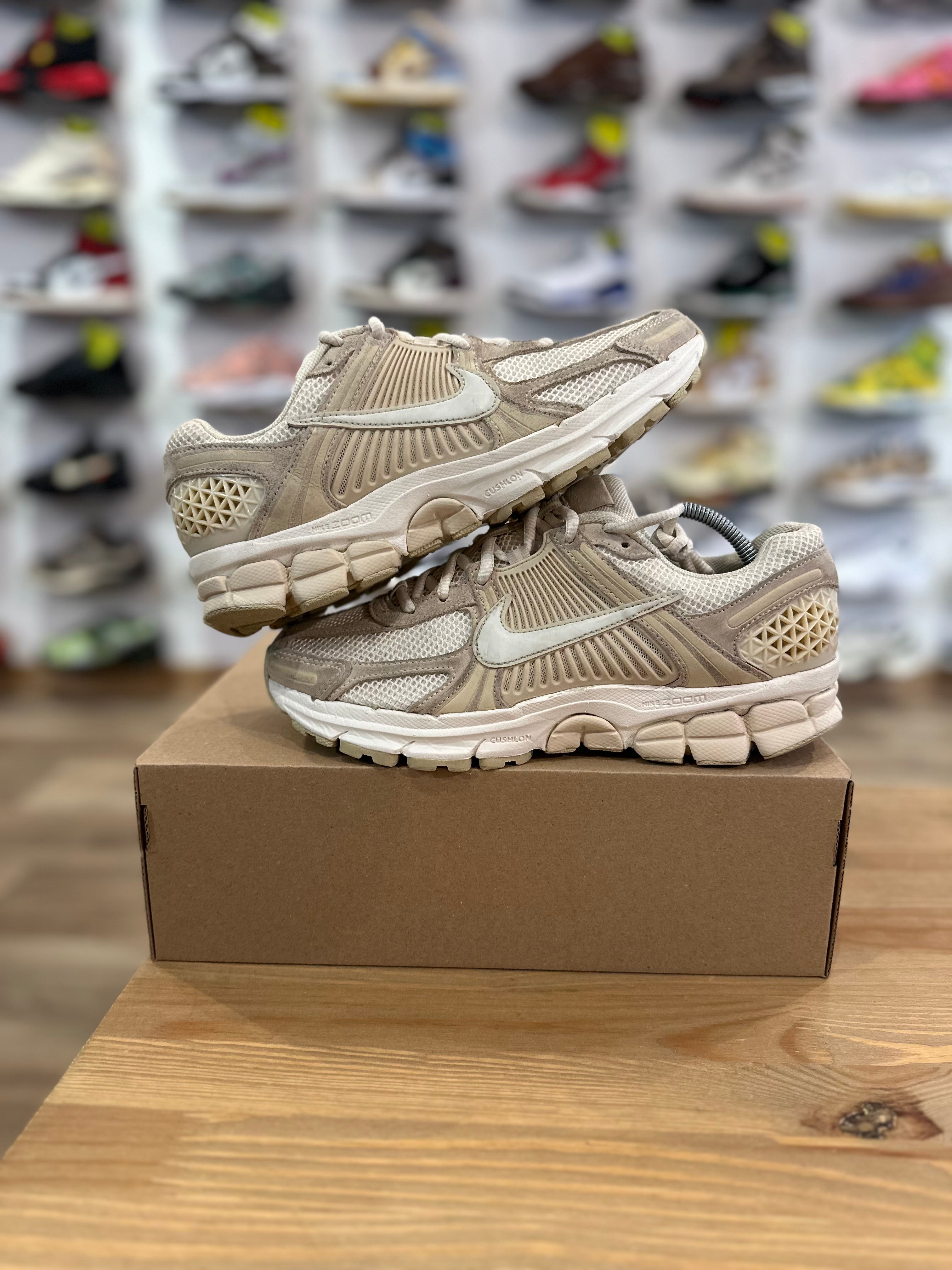 Nike vomero 5 beach ( taille 39 )