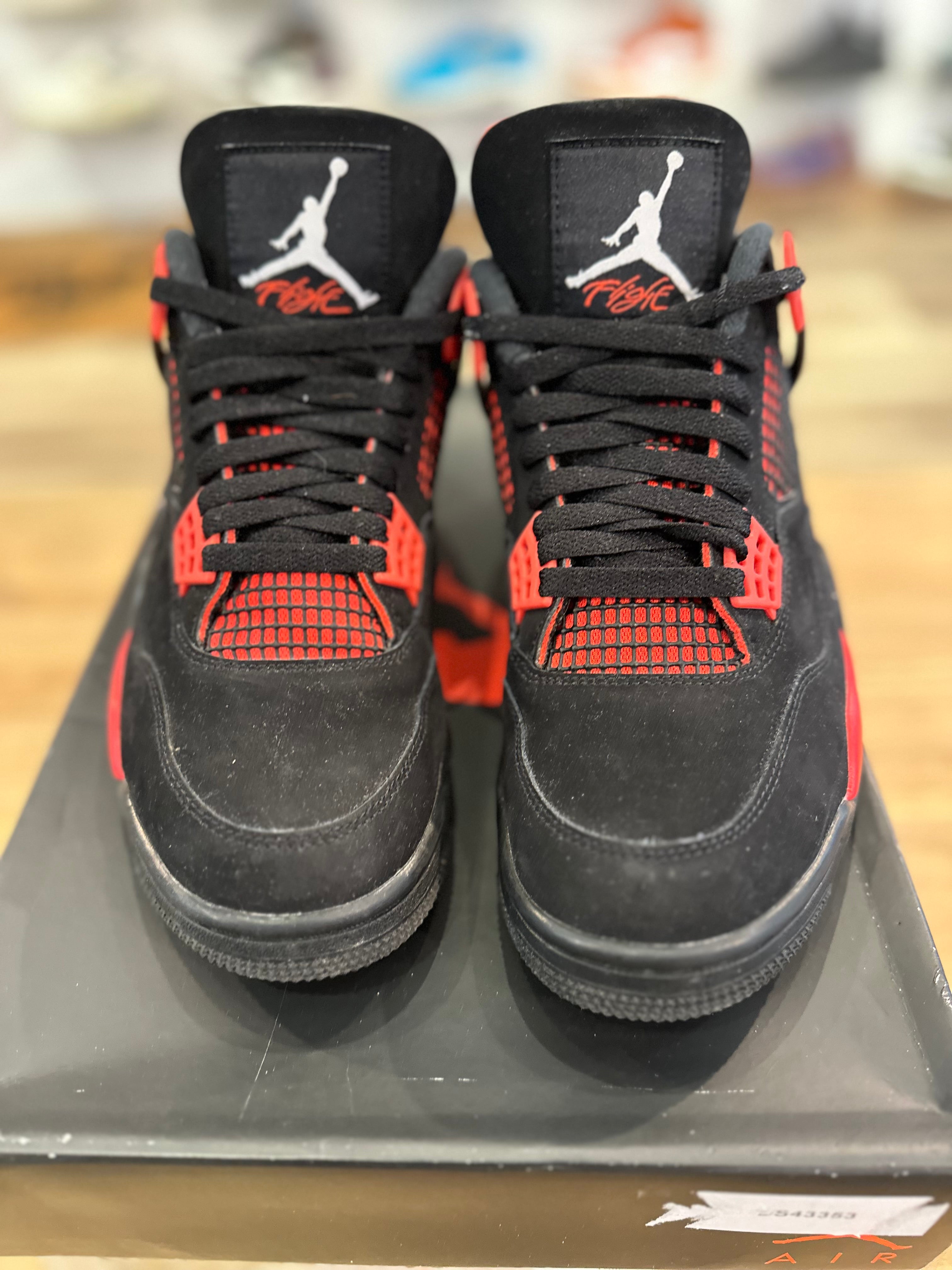 Nike Jordan 4 rétro red thunder ( taille 43 )