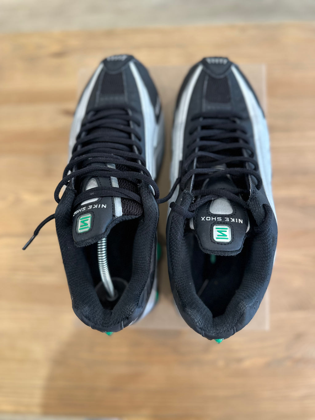 Nike shox r4 metallic Silver Green ( taille 42,5 )