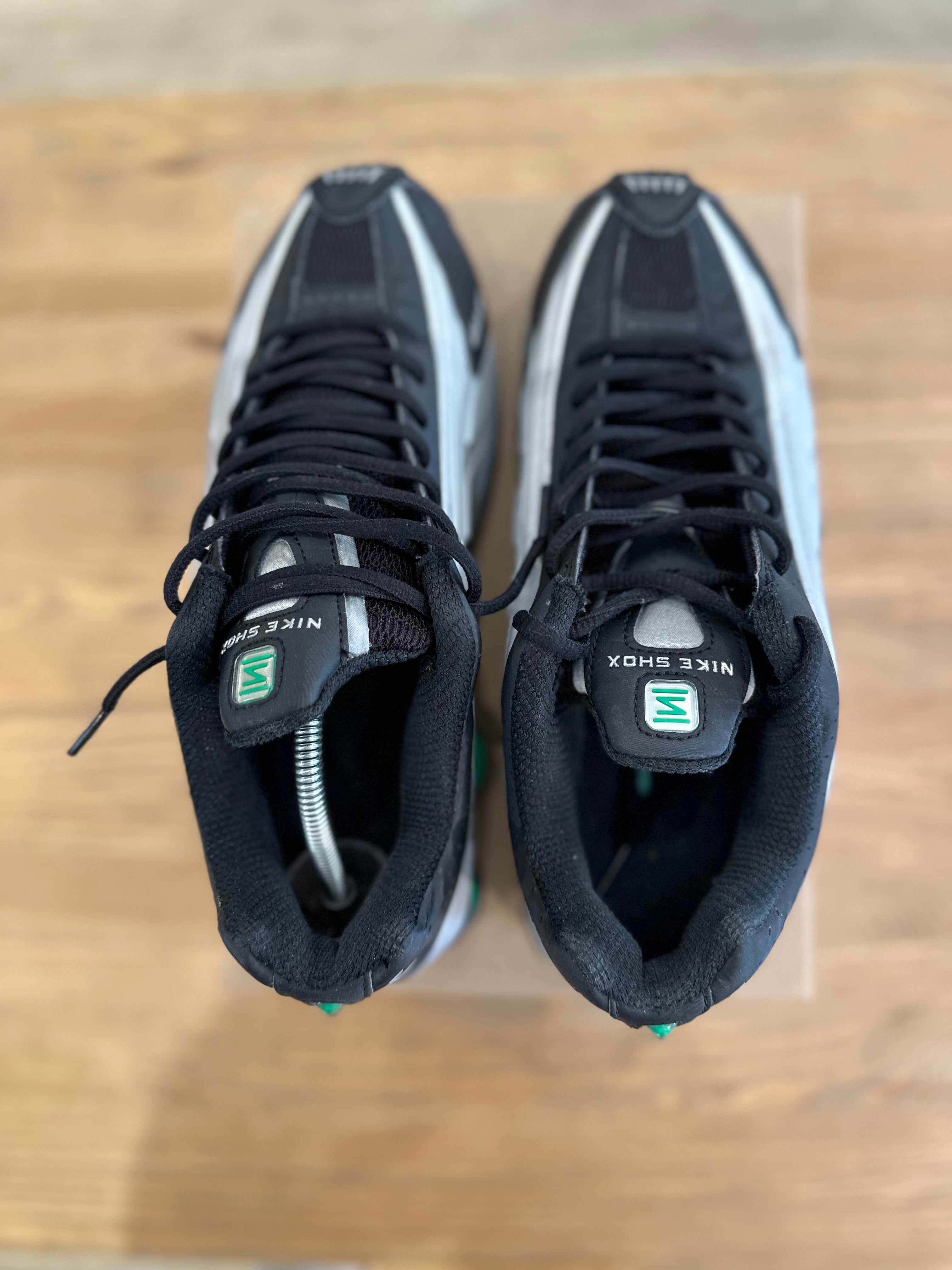 Nike shox r4 metallic Silver Green ( taille 42,5 )