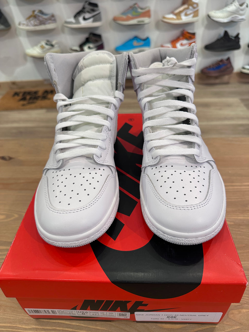 Nike Jordan 1 high 85 neutral grey ( taille 42 )