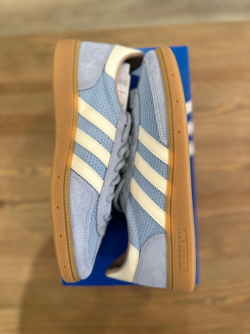Adidas Spezial clear Sky White ( taille 42 )