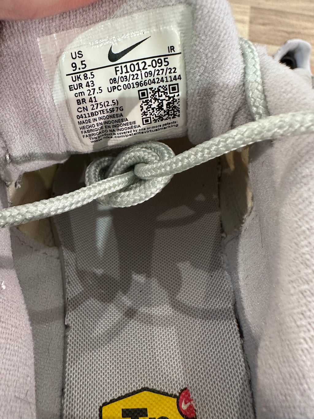 Nike air Max plus metallic Silver ( taille 43 )