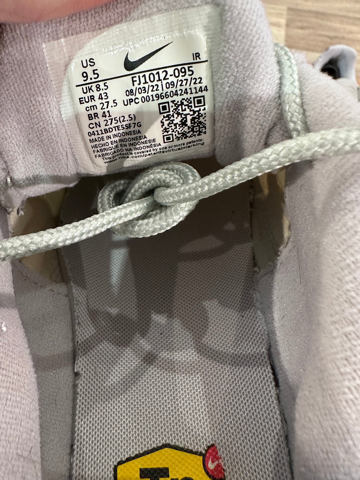 Nike air Max plus metallic Silver ( taille 43 )