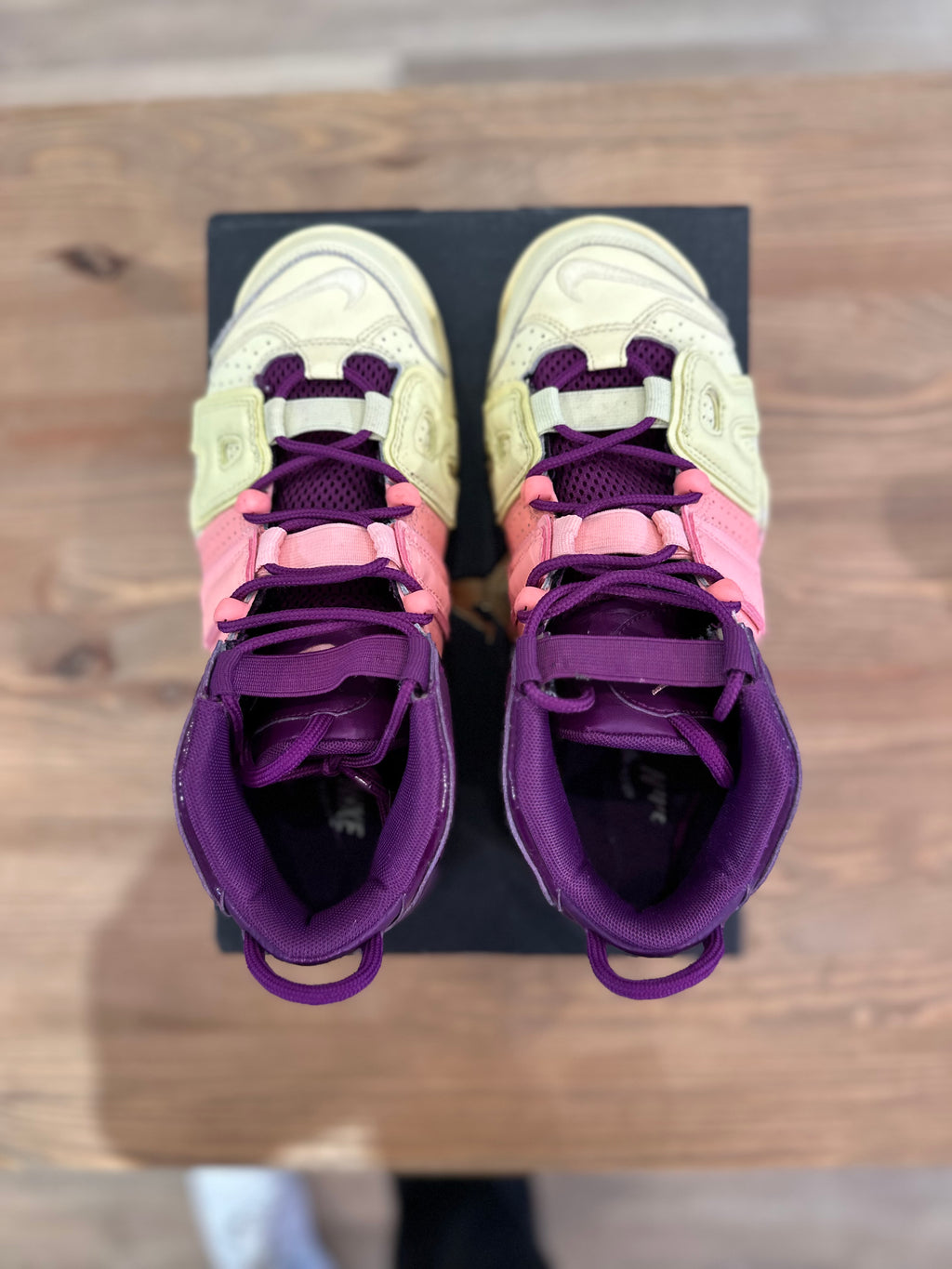 Nike air more uptempo lucky charms