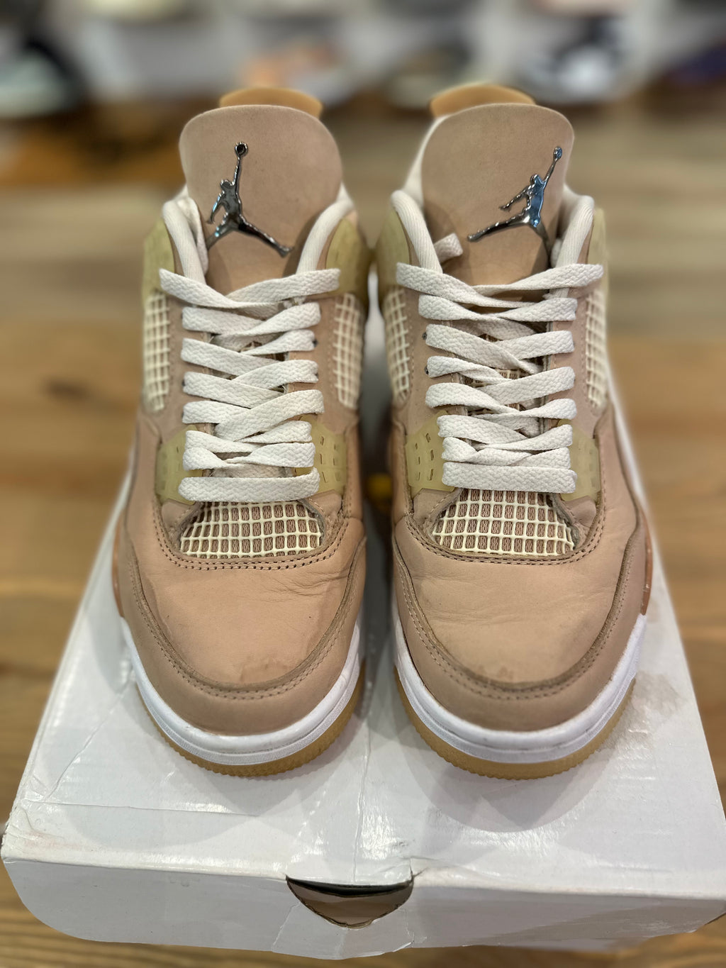 Nike Jordan 4 rétro shimmer ( taille 40 )