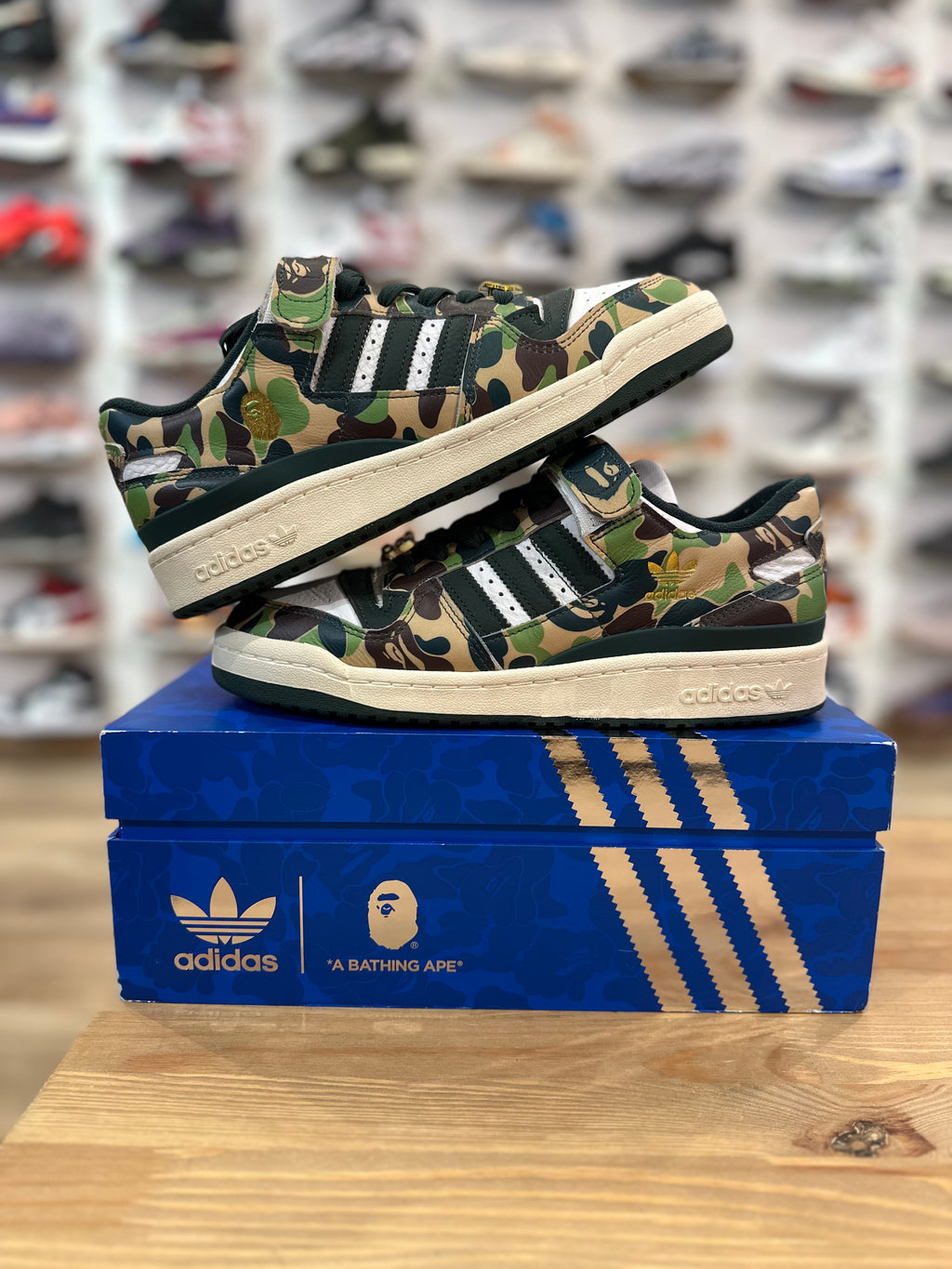 Adidas forum 84 low Bape ( taille 41 1/3 )