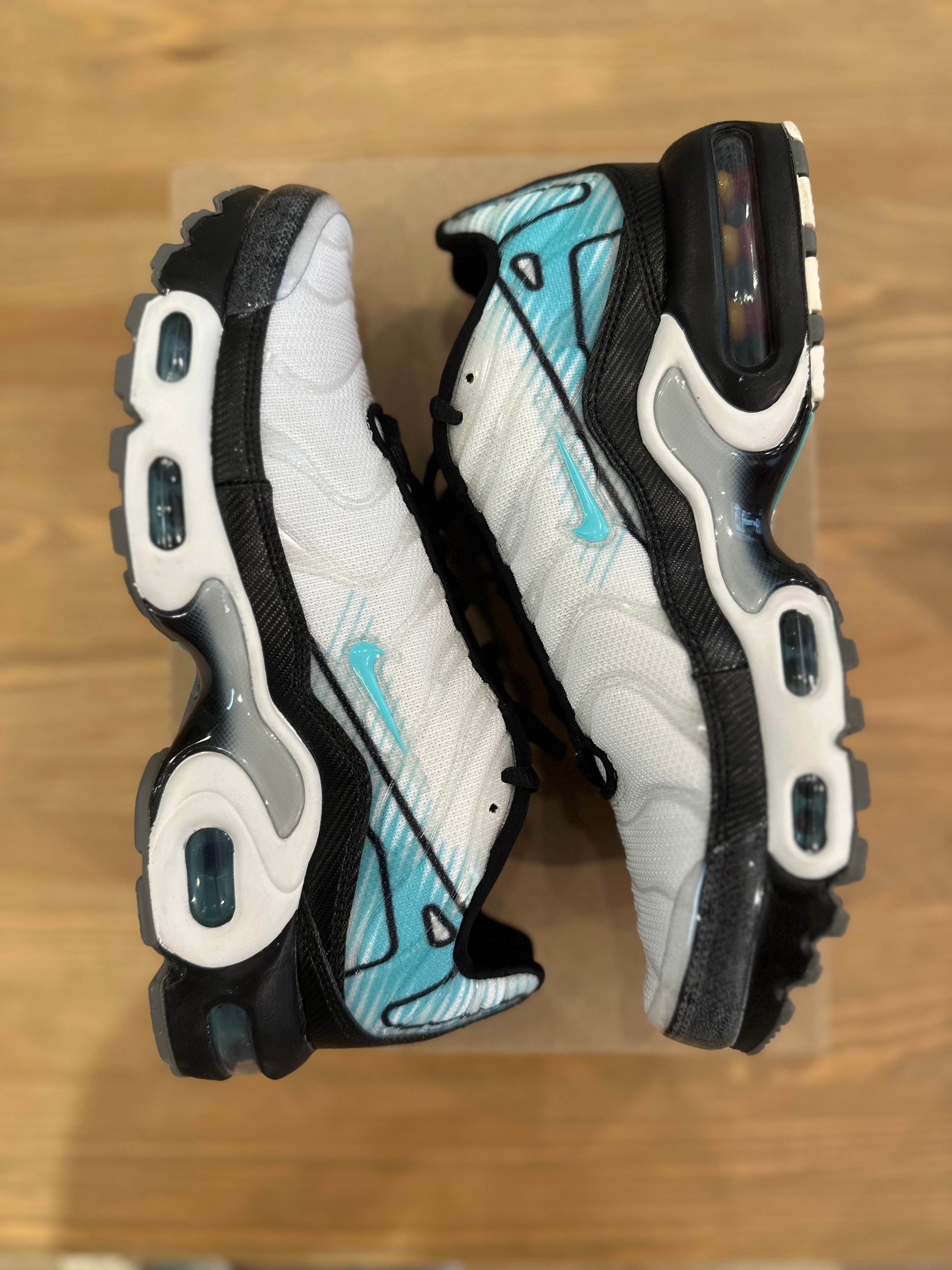 Nike air Max plus hyper blue ( taille 38,5 )