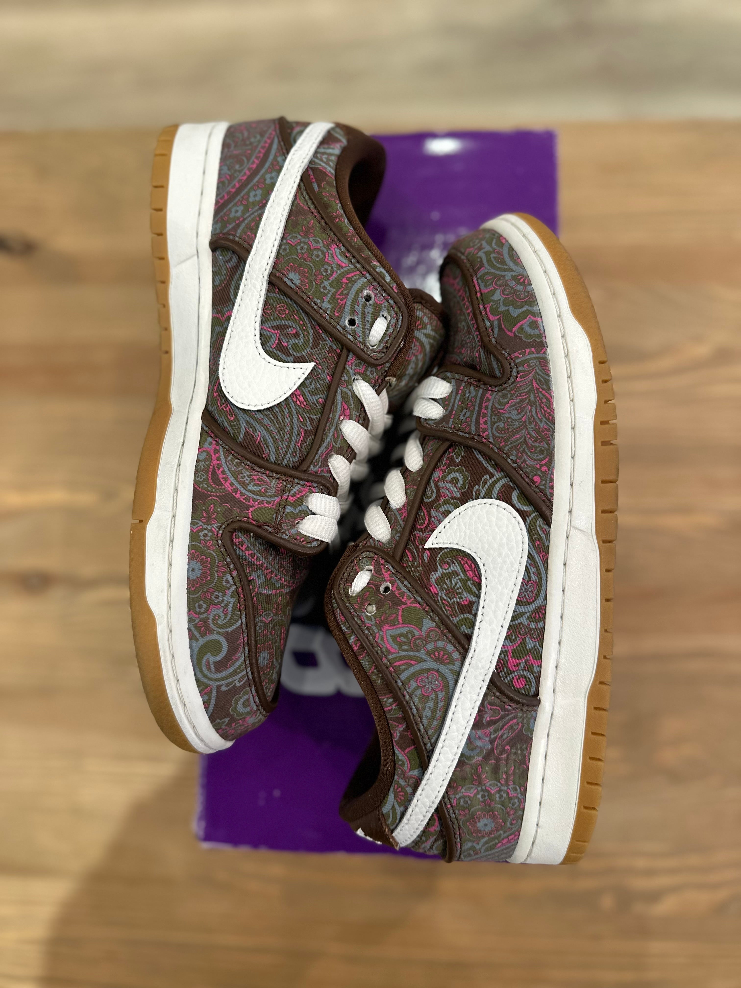 Nike sb dunk low paisley ( taille 40,5 )