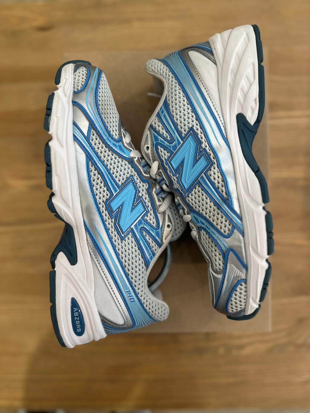 New balance 740 blue agate ( taille 38 )
