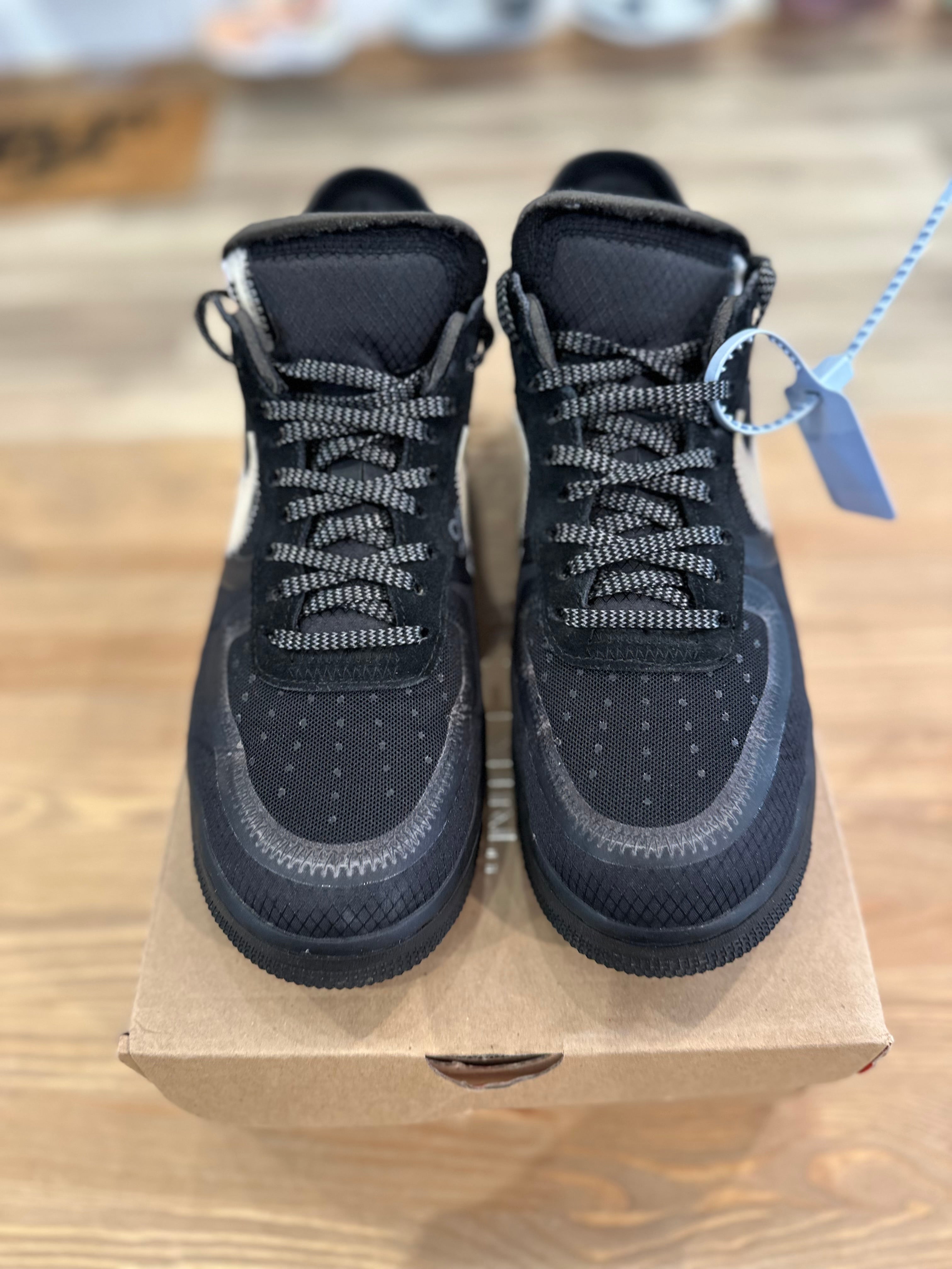 Nike air force 1 low off White black ( taille 43 )