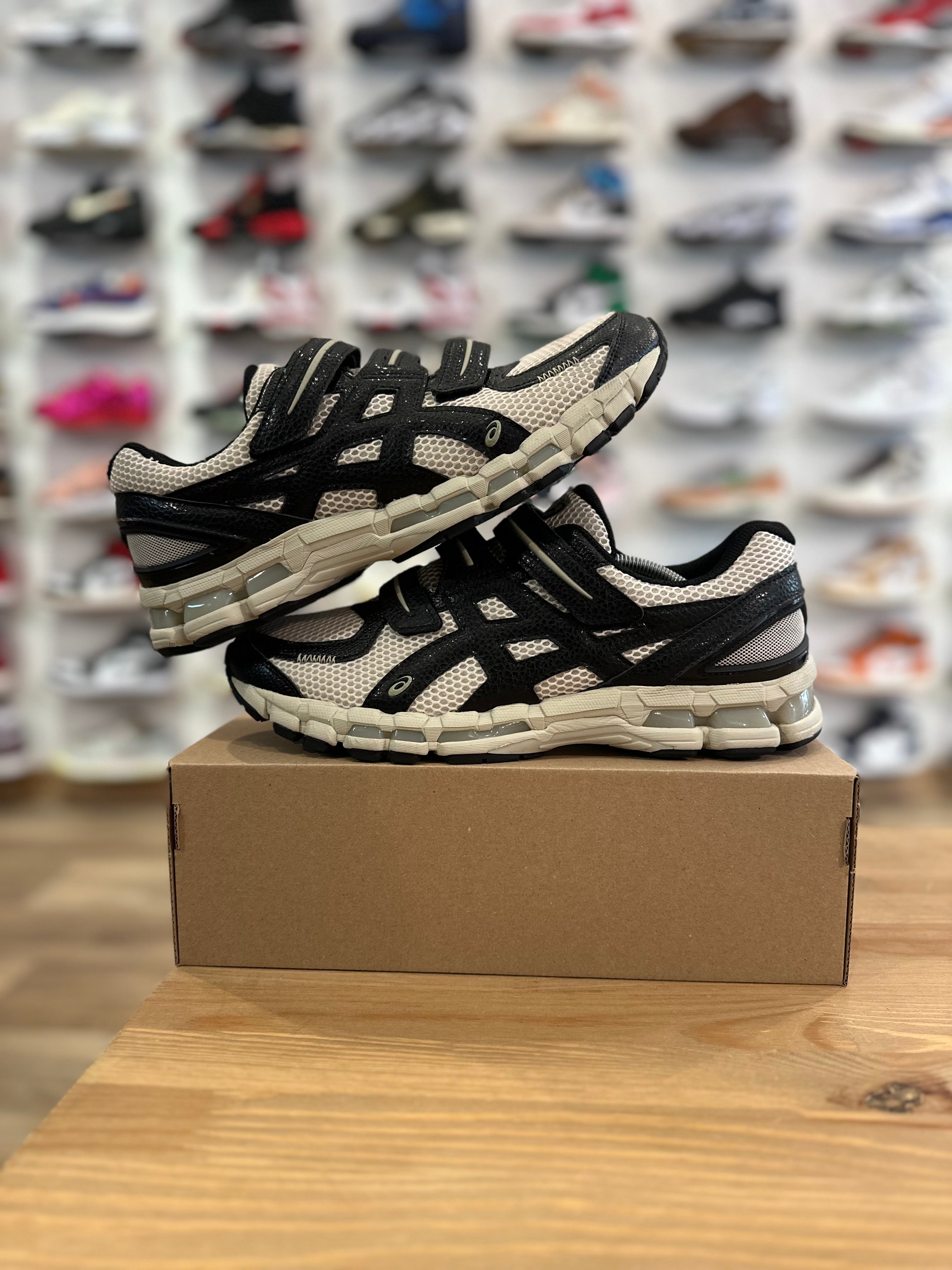 Asics gel kayano x hal studios ( taille 44 )