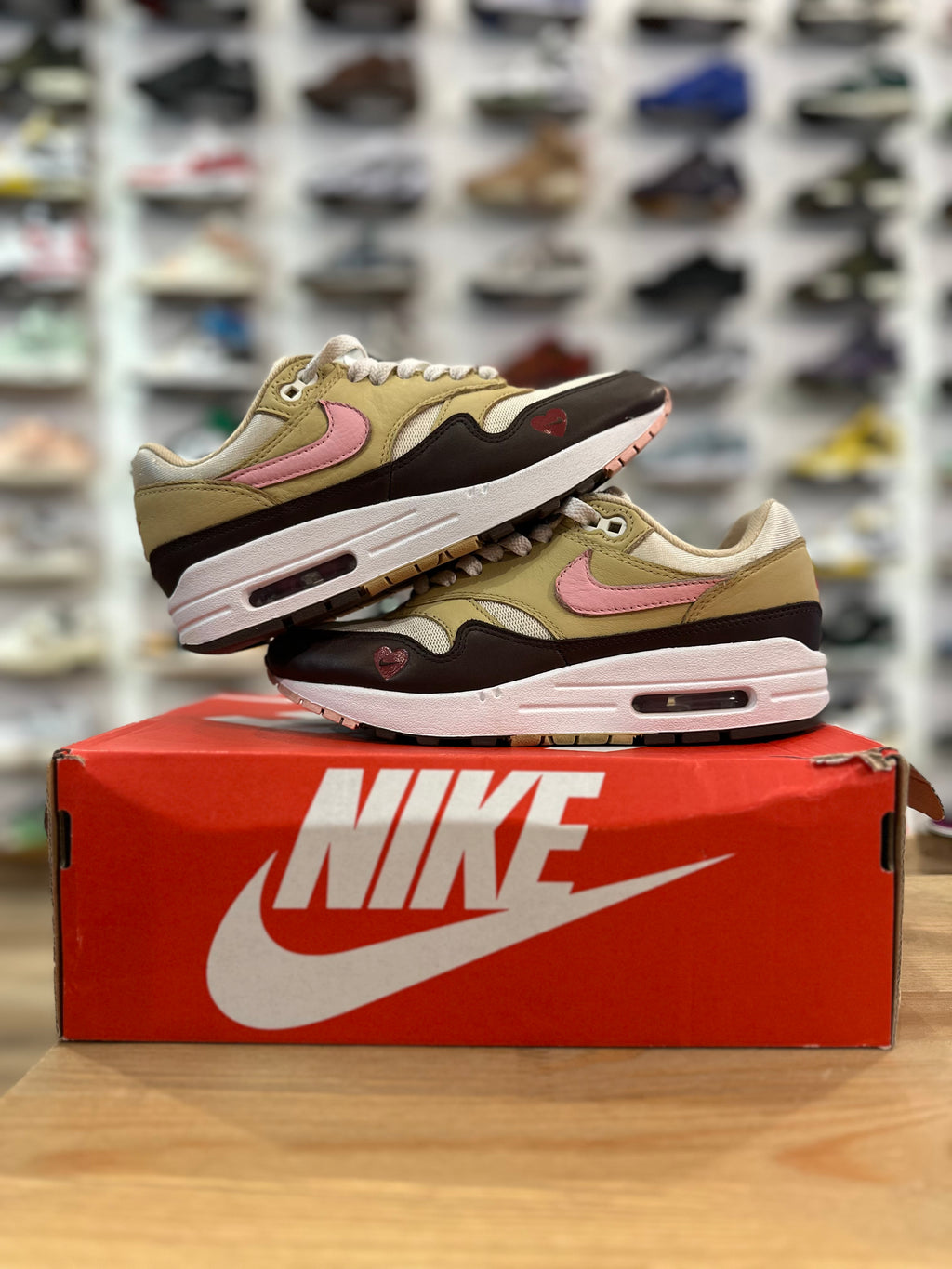 Nike air Max 1 valentines day