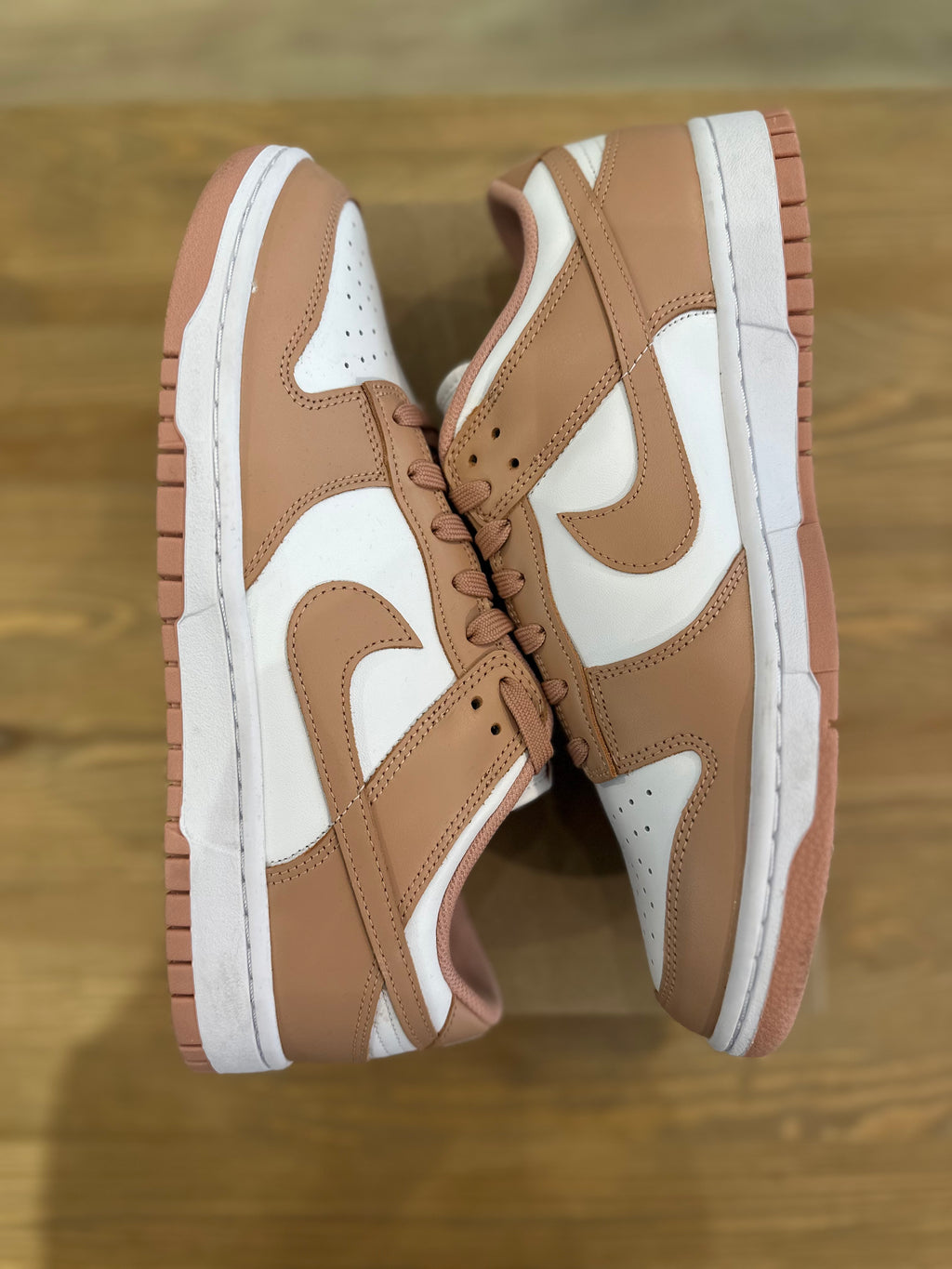 V2852 nike dunk rose whisper ( taille 44,5 )