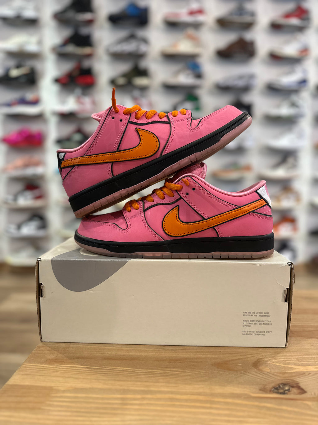 Nike sb dunk low powerpuff blossom ( taille 44 )