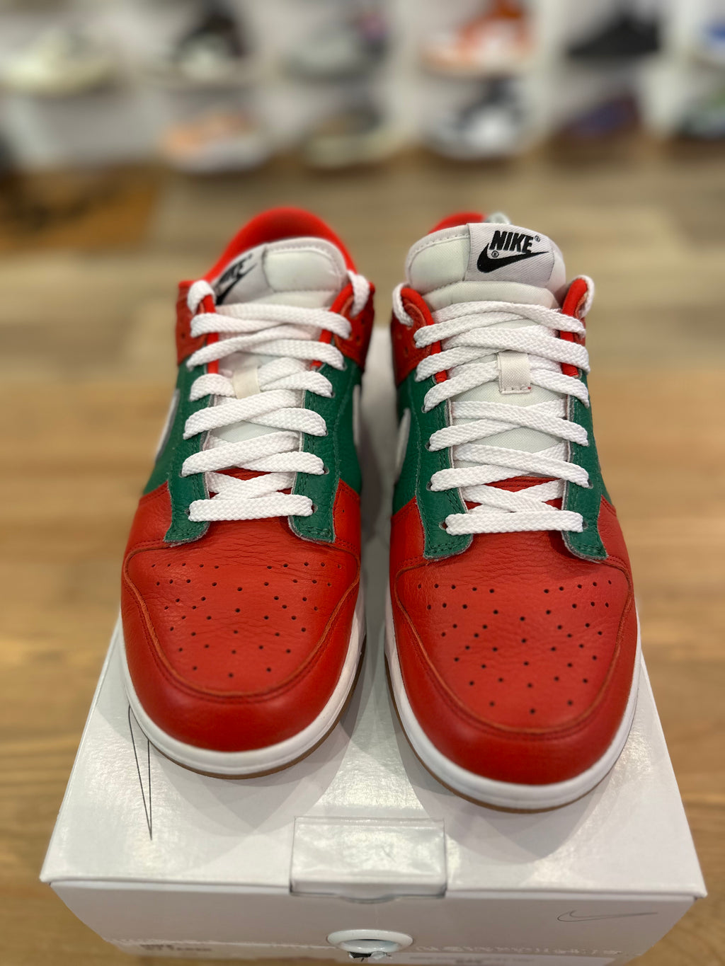 Nike dunk low by you ( taille 40 )