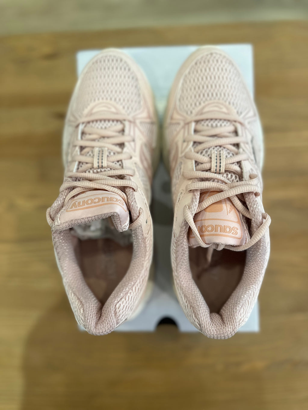 Saucony ride millenium pink cream ( taille 40 )