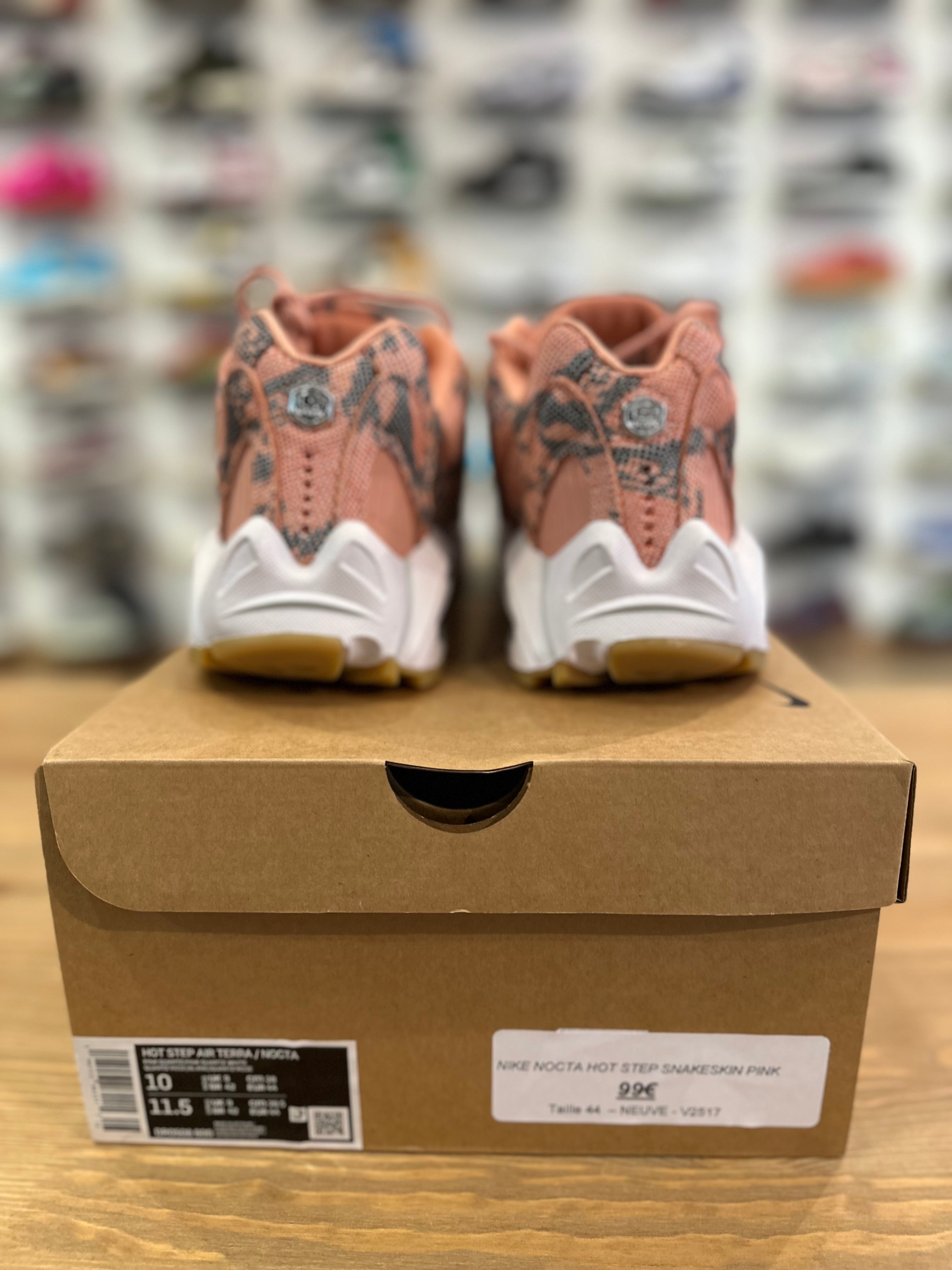 Nike nocta hot step snakeskin pink ( taille 44 )