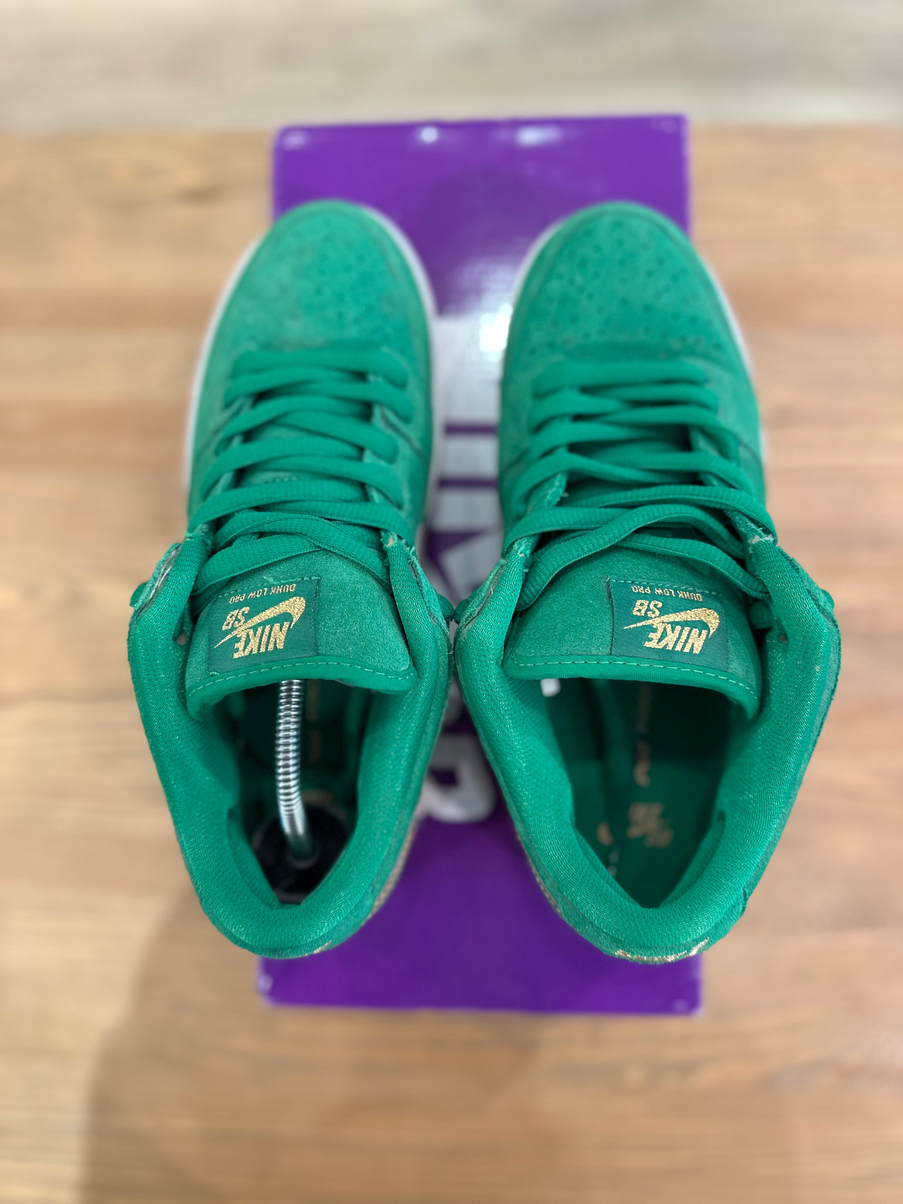 Nike sb dunk low st patrick ( taille 40,5 )
