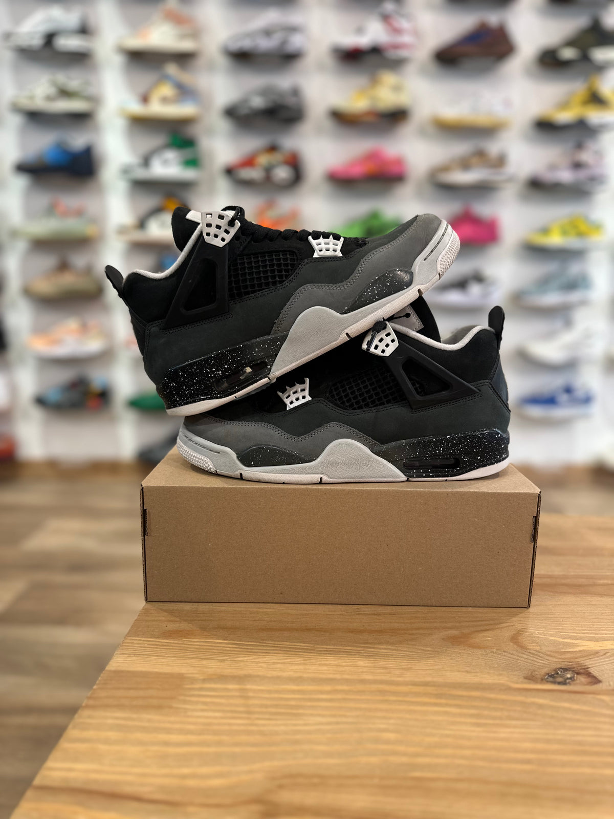 Nike Jordan 4 rétro fear ( taille 43 )