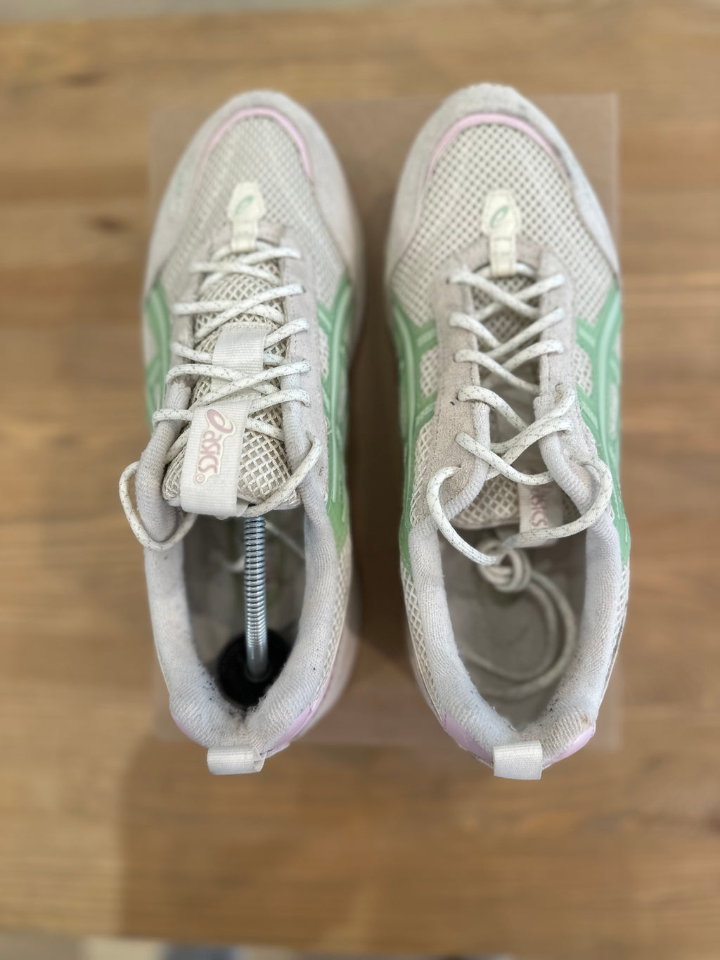 Asics gel 1090 v2 pink Green ( taille 40,5 )