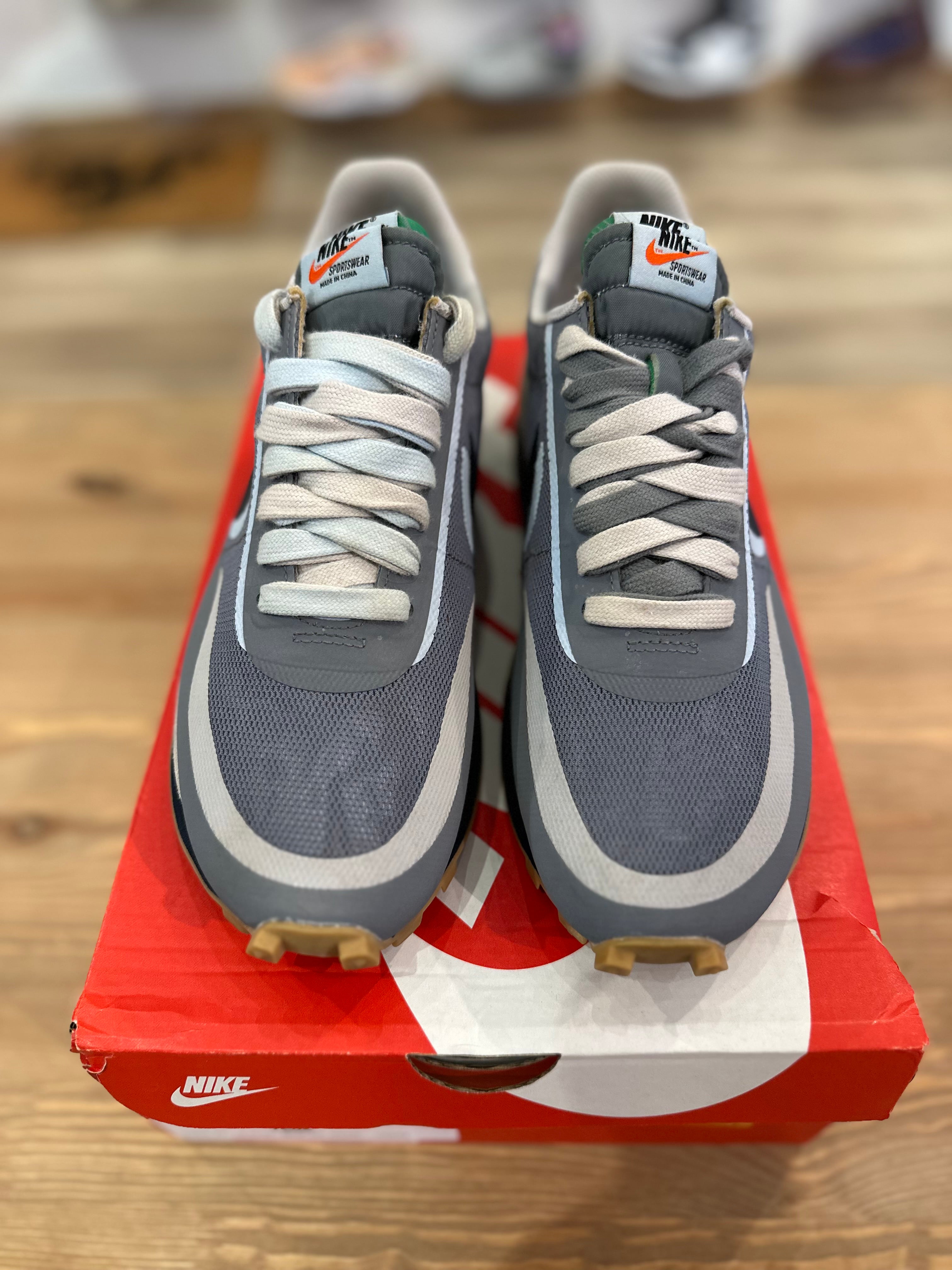 V2845 nike ldwaffle sacai clot grey ( taille 42 )