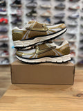 Nike vomero 5 metallic gold ( taille 44,5 )