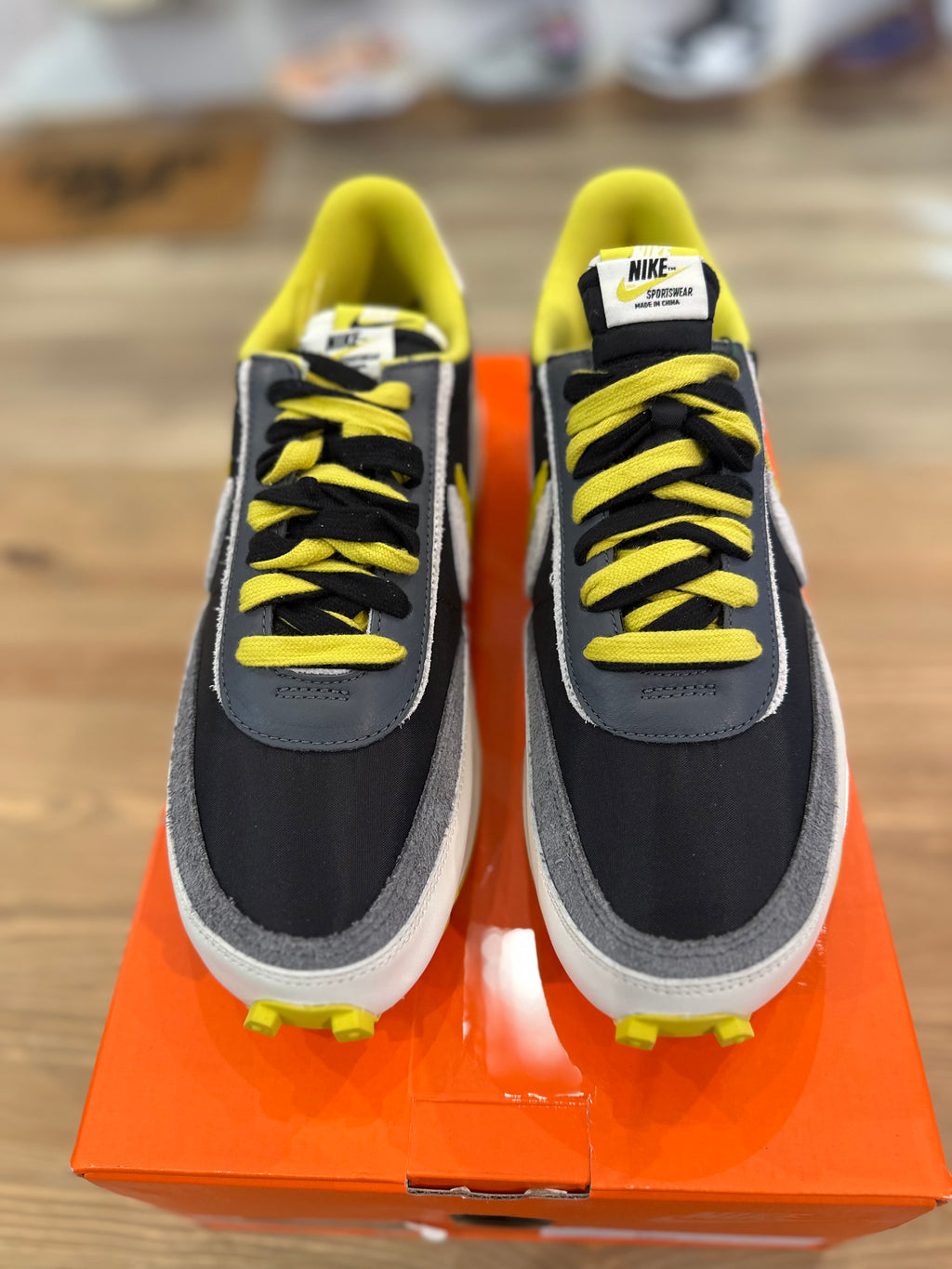 Nike ldwaffle sacai undercover bright yellow ( taille 45 )
