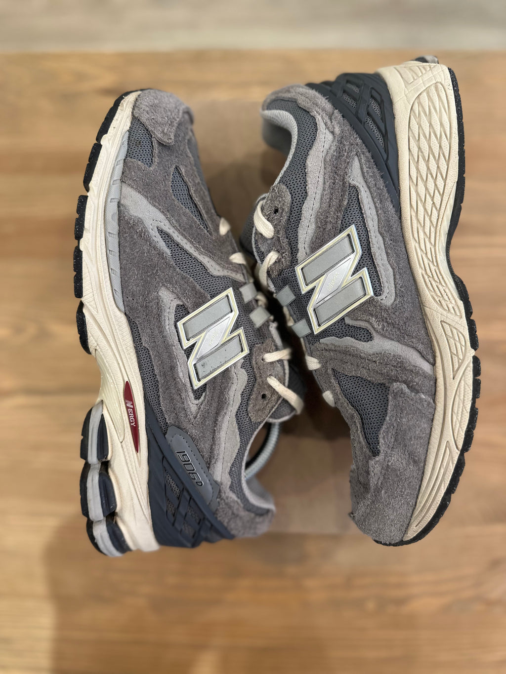 New balance 1906r protection pack grey ( taille 42 )