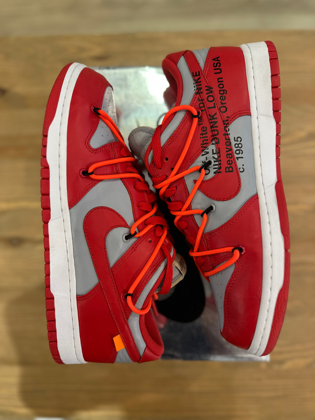 Nike dunk low off White university red ( taille 44 )