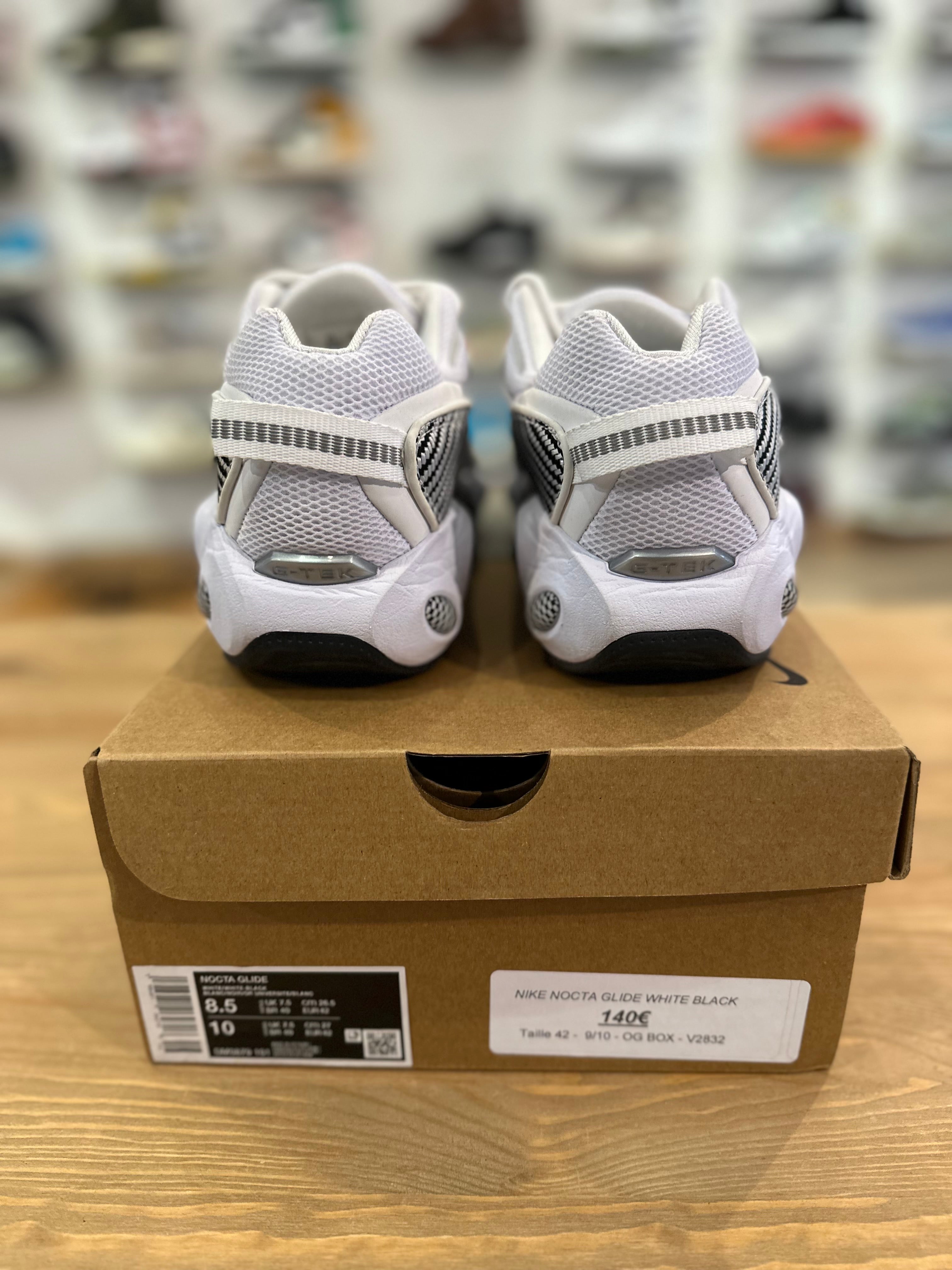 Nike nocta glide White black ( taille 42 )